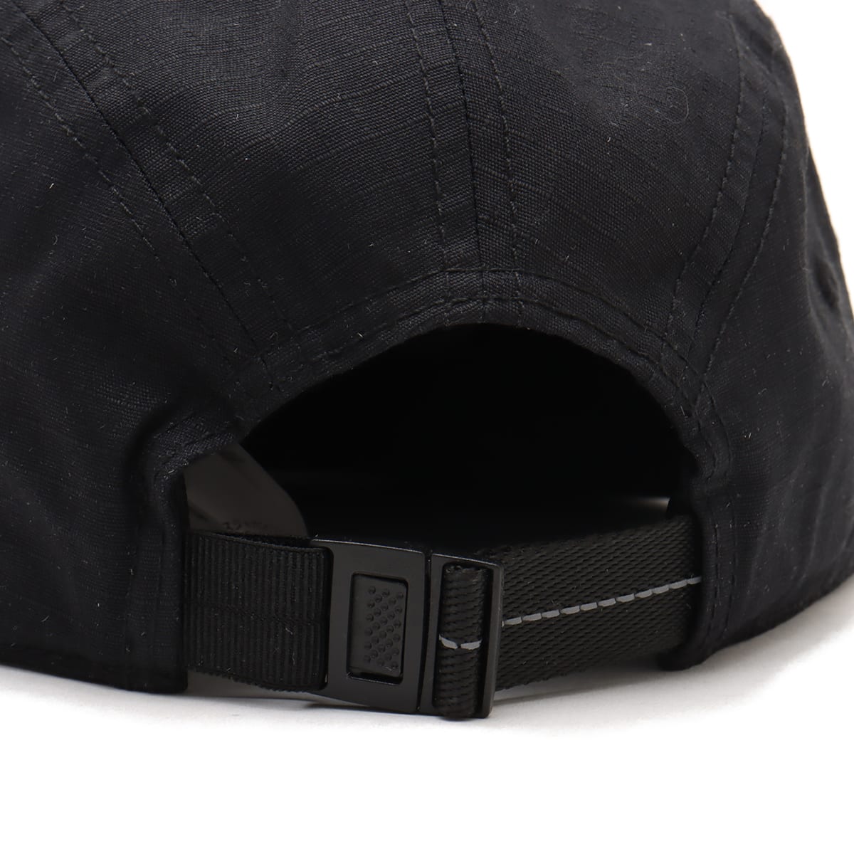 New Balance 5 Panel Athletic Graphic CAP ブラックの画像