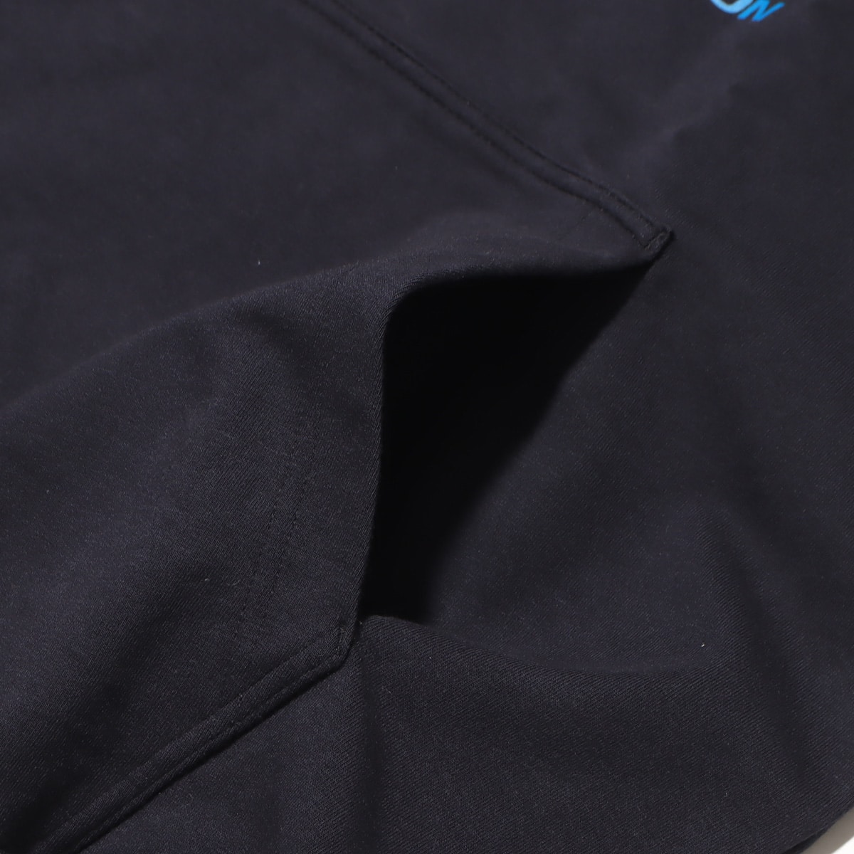 SALOMON SAL S FILL PERF HOODIE DEEP BLACKの画像