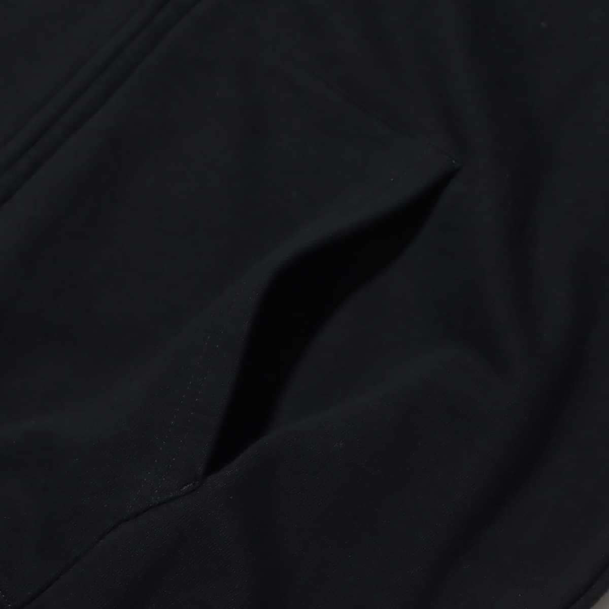 atmos small Logo Zip Up Hooded Sweatshirt BLACKの画像