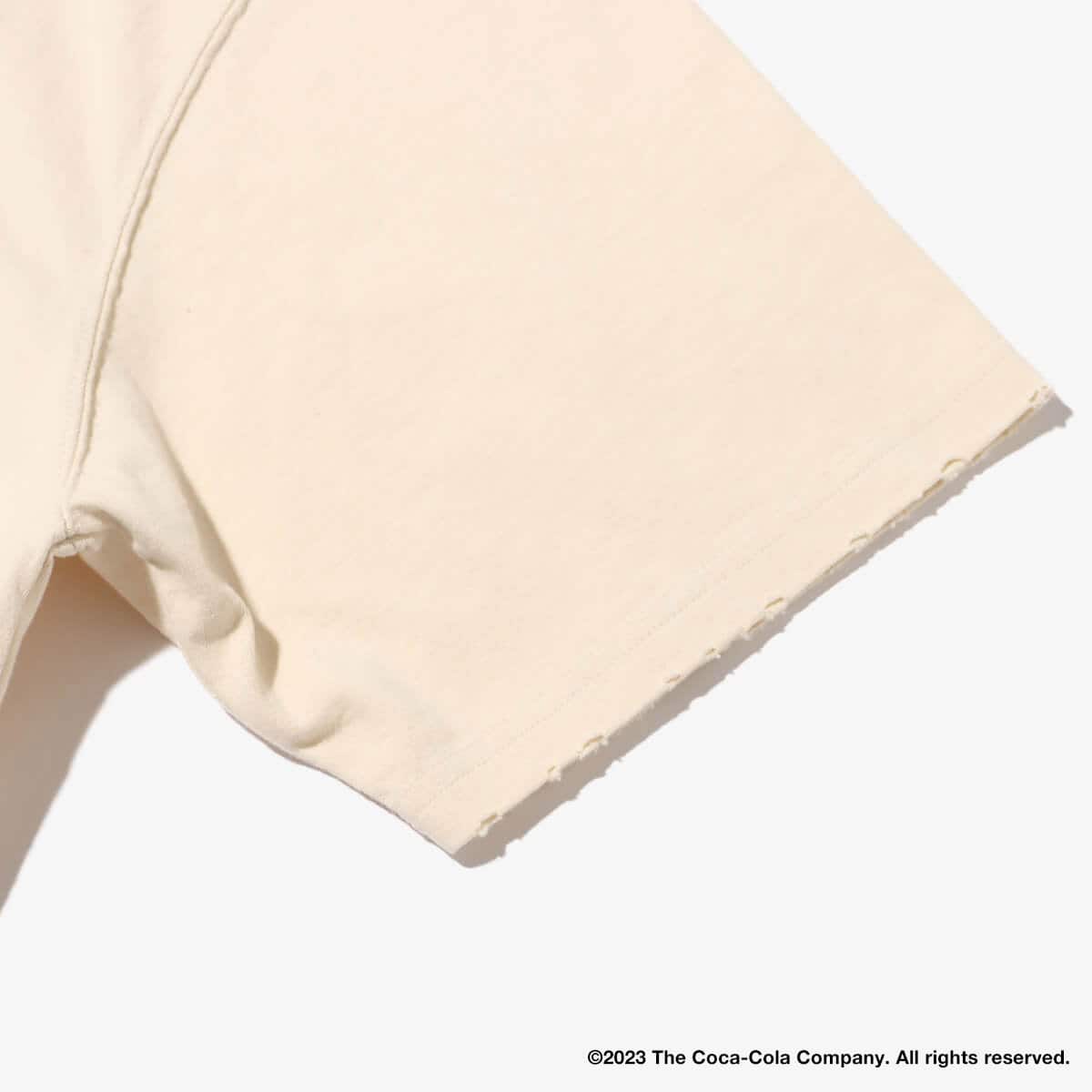 Coca Cola | atmos Metallic Logo T-shirts IVORYの画像
