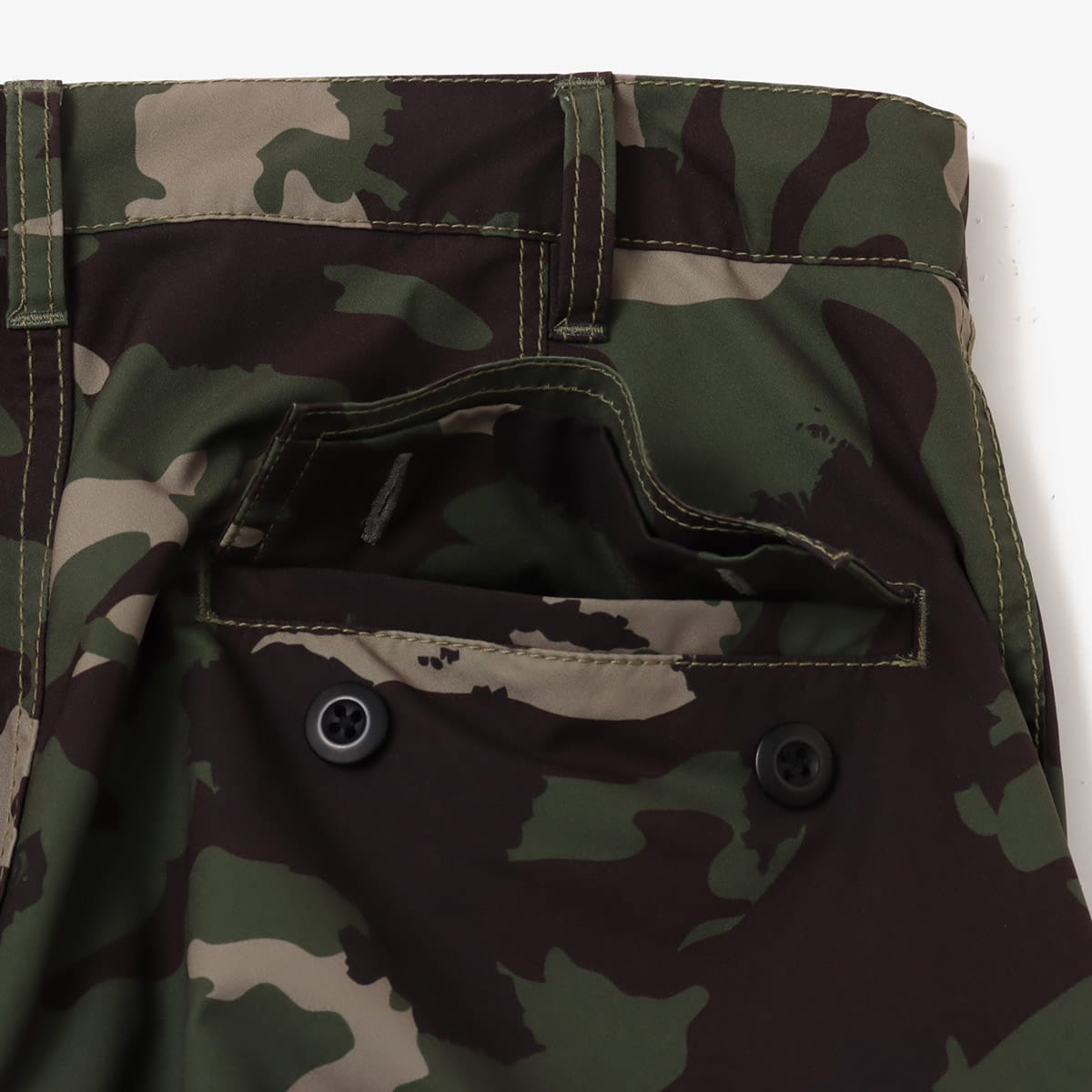 atmos Nylon Cargo Pants CAMOFLAGE の画像