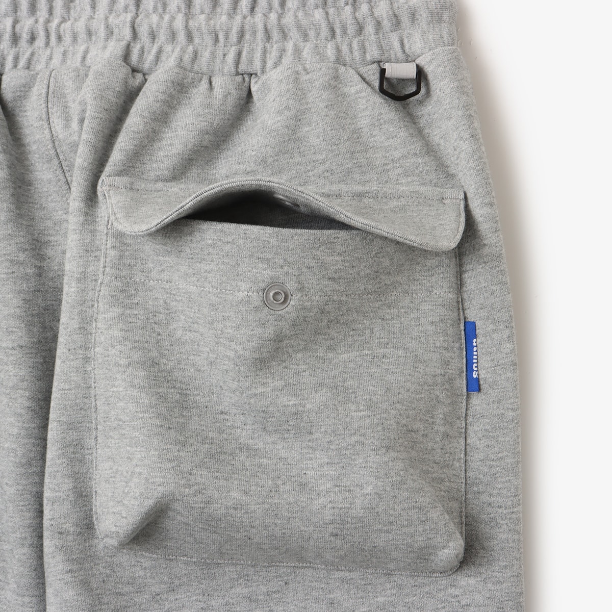 atmos TECHNICAL Cargo Sweat Pants GRAYの画像