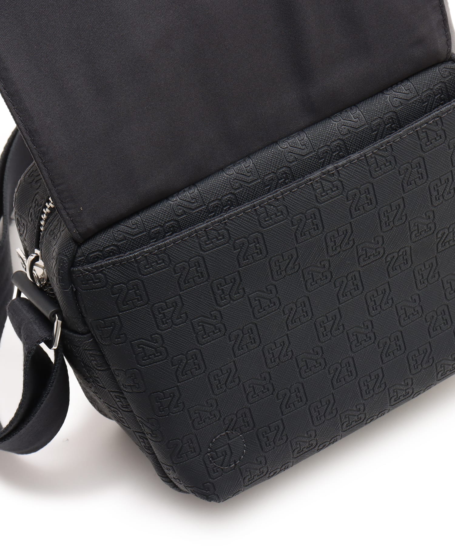 JORDAN BRAND JAM MONOGRAM MINI MESSENGER BA BLACKの画像
