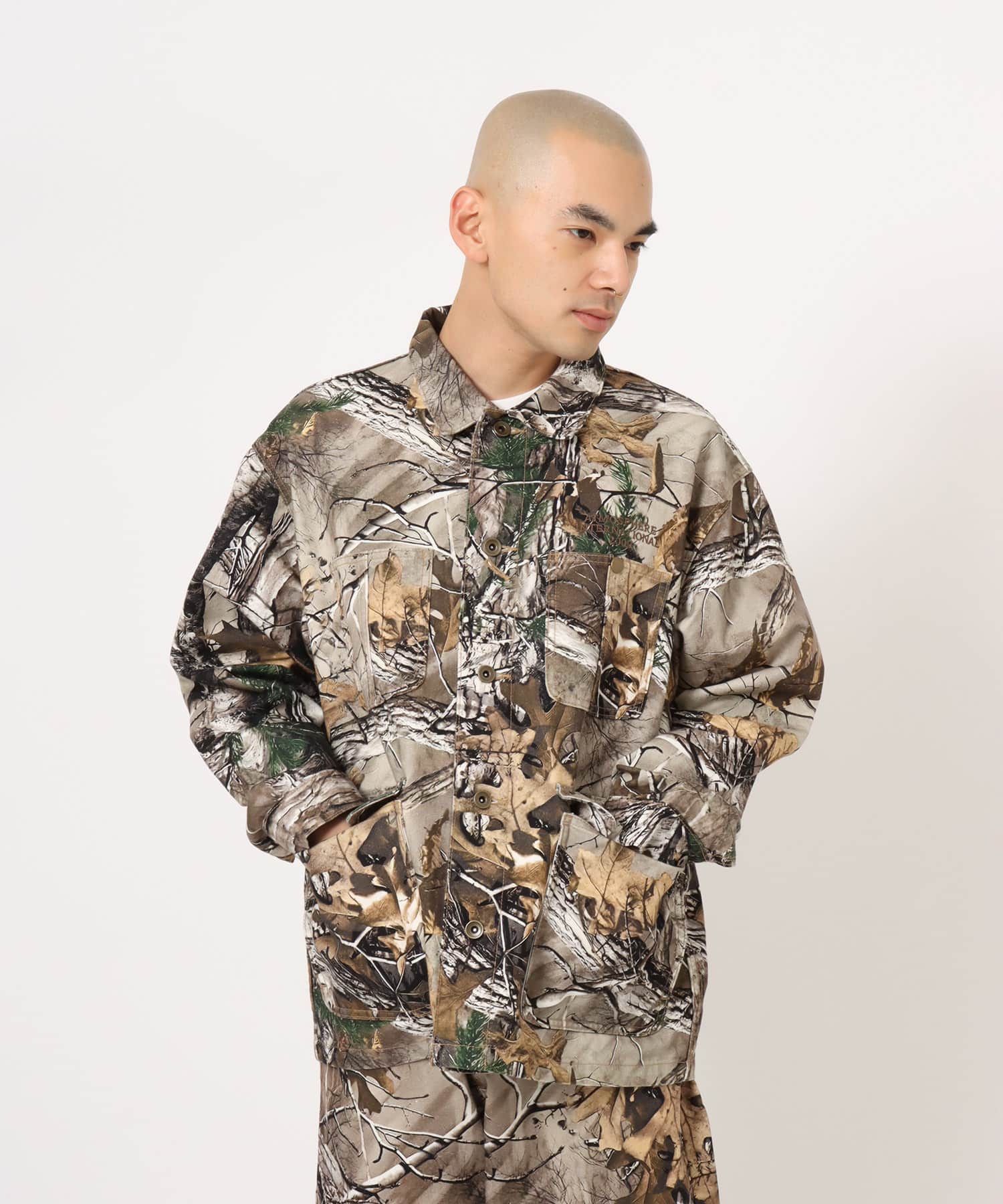 atmos Tree Camo Pattern Coverall Jacket BEIGE CAMOUFLAGEの画像