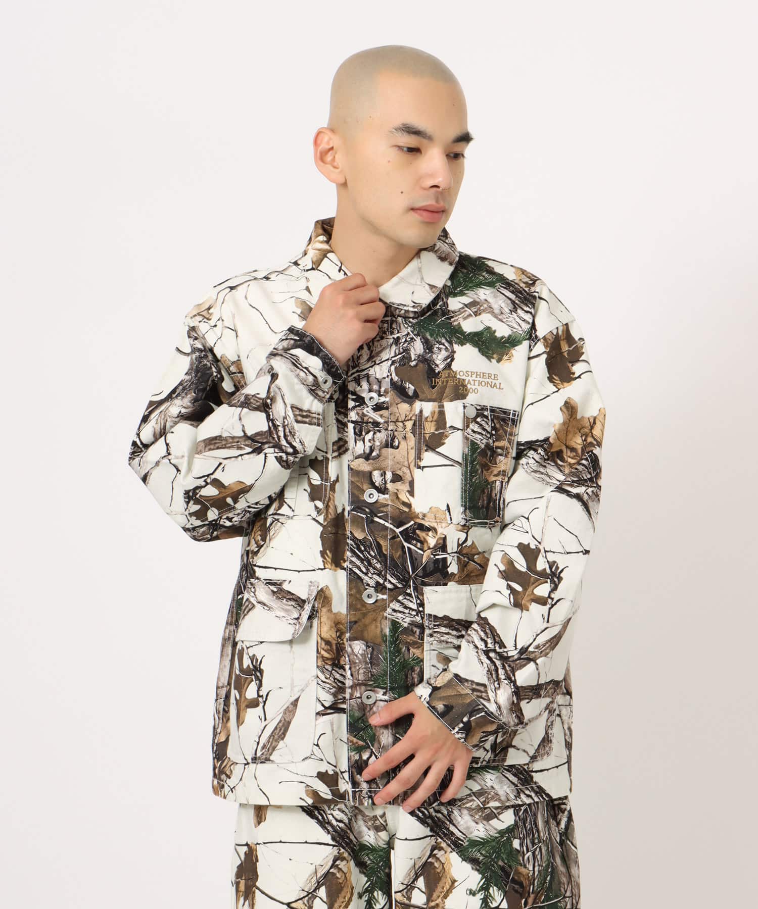 atmos Tree Camo Pattern Coverall Jacket WHITE CAMOUFLAGEの画像