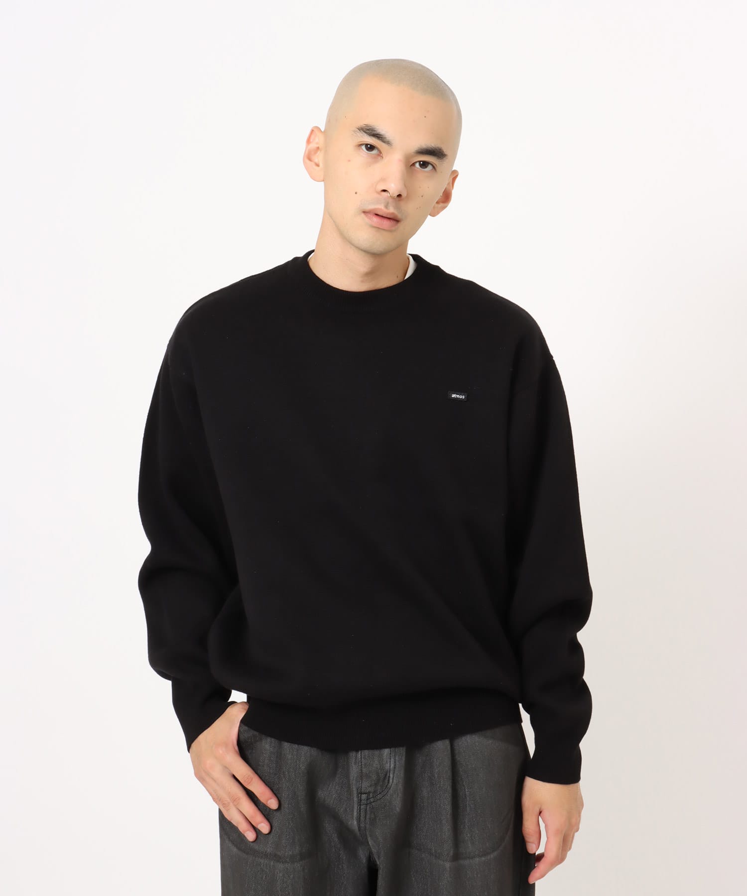atmos Small Logo Patch  Knit Sweater BLACKの画像
