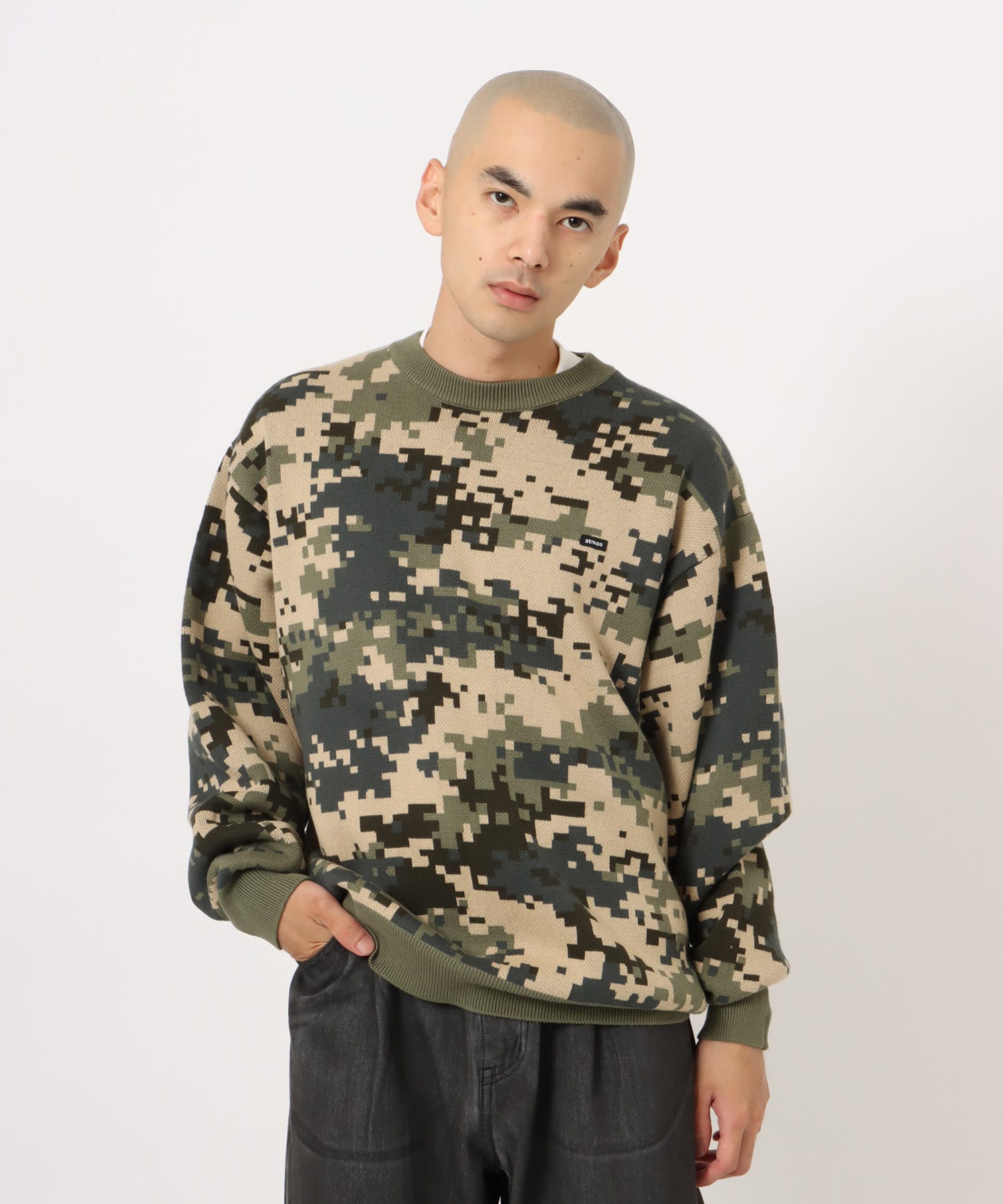 atmos Small Logo Patch  Knit Sweater CAMOUFLAGE KHAKIの画像