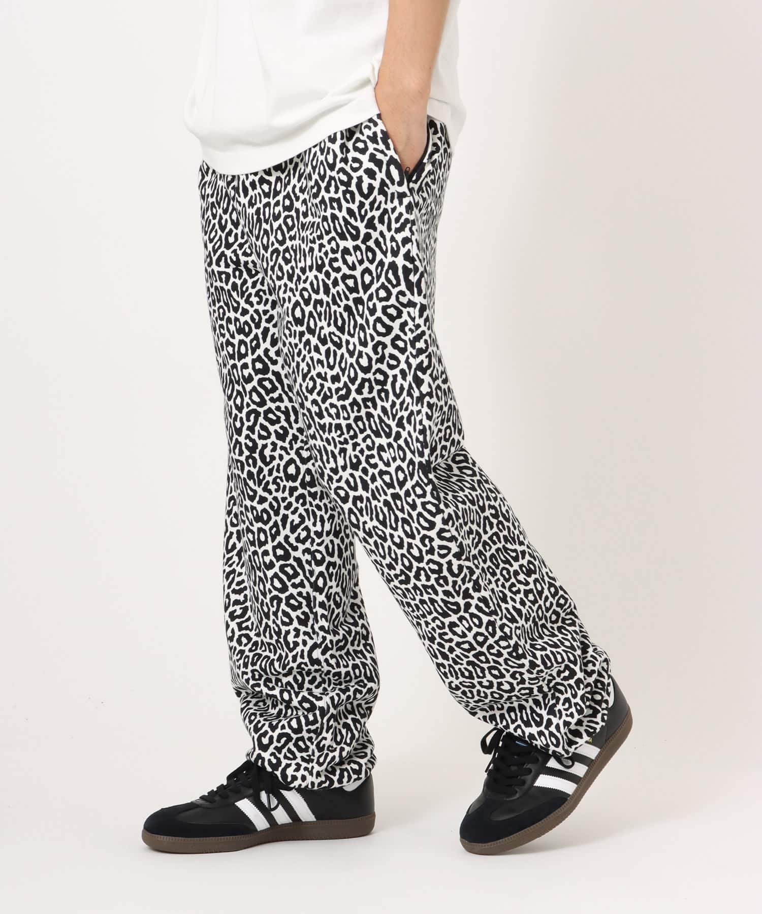 atmos Embroidery Classic Logo Sweat Pants BLACK LEOPARDの画像