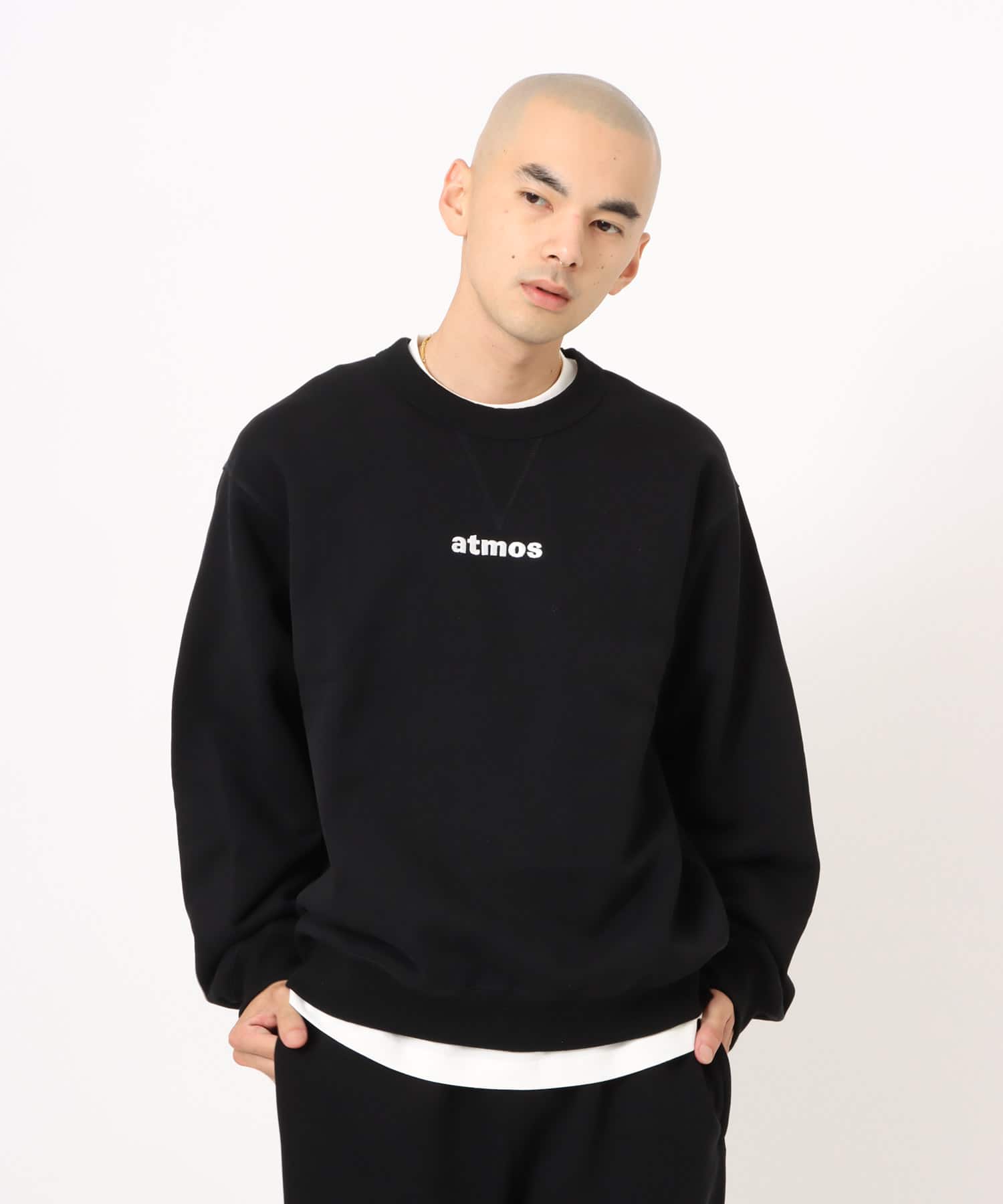 atmos Embroidery Classic Logo Crew Neck Sweatshirt BLACKの画像