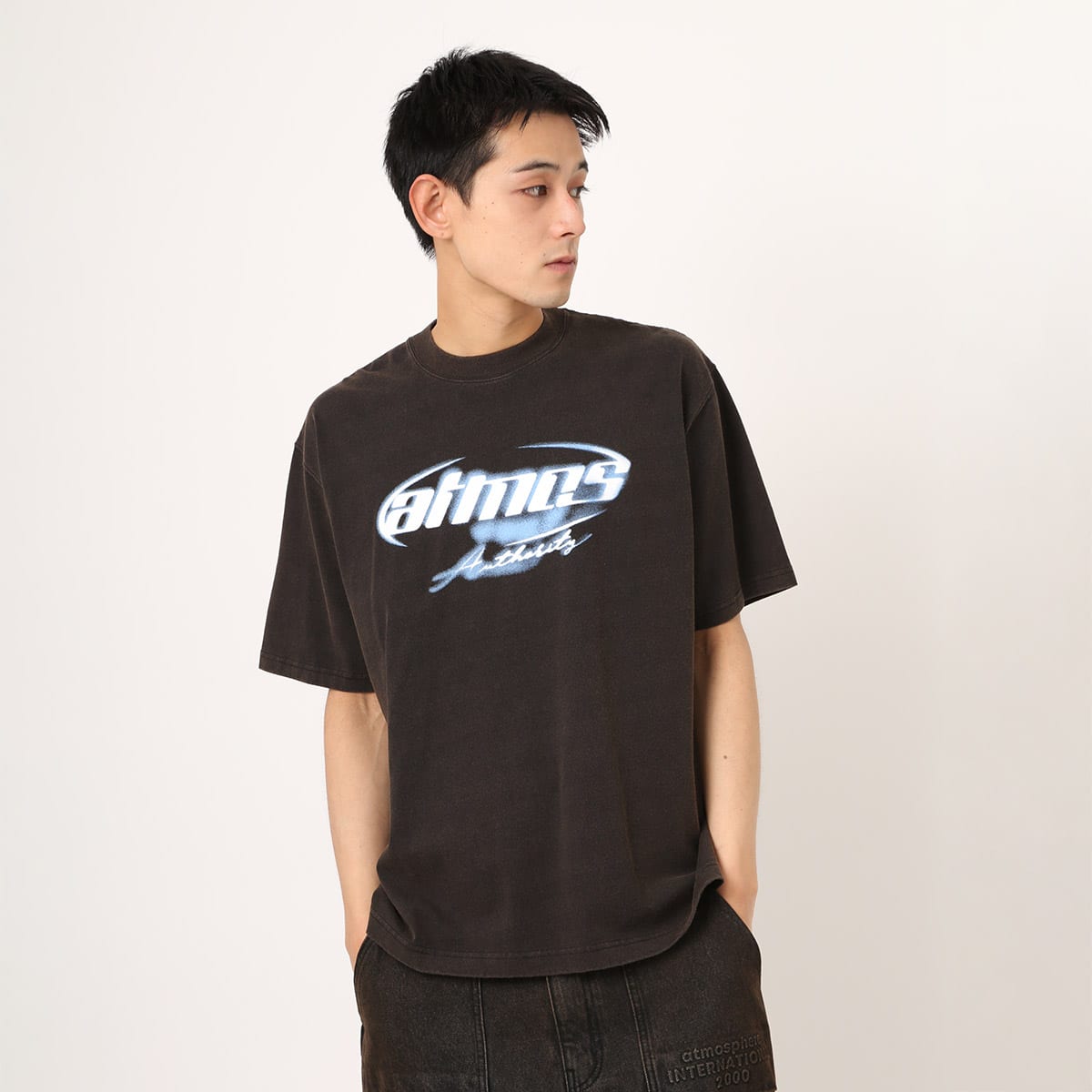 atmos Spray Logo T-shirt BLACKの画像