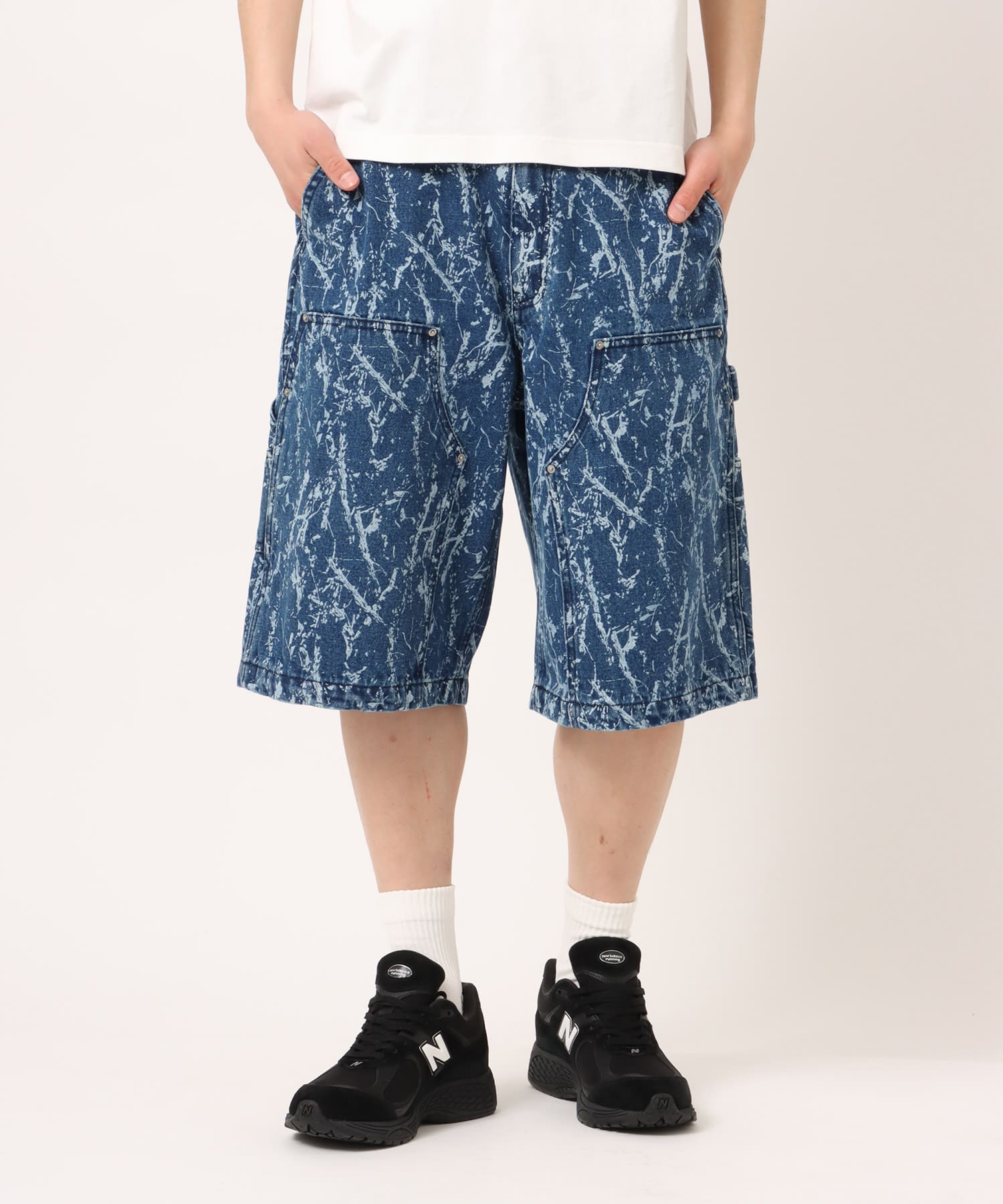 atmos Tree Camouflage Print Denim Short Pants BLUEの画像