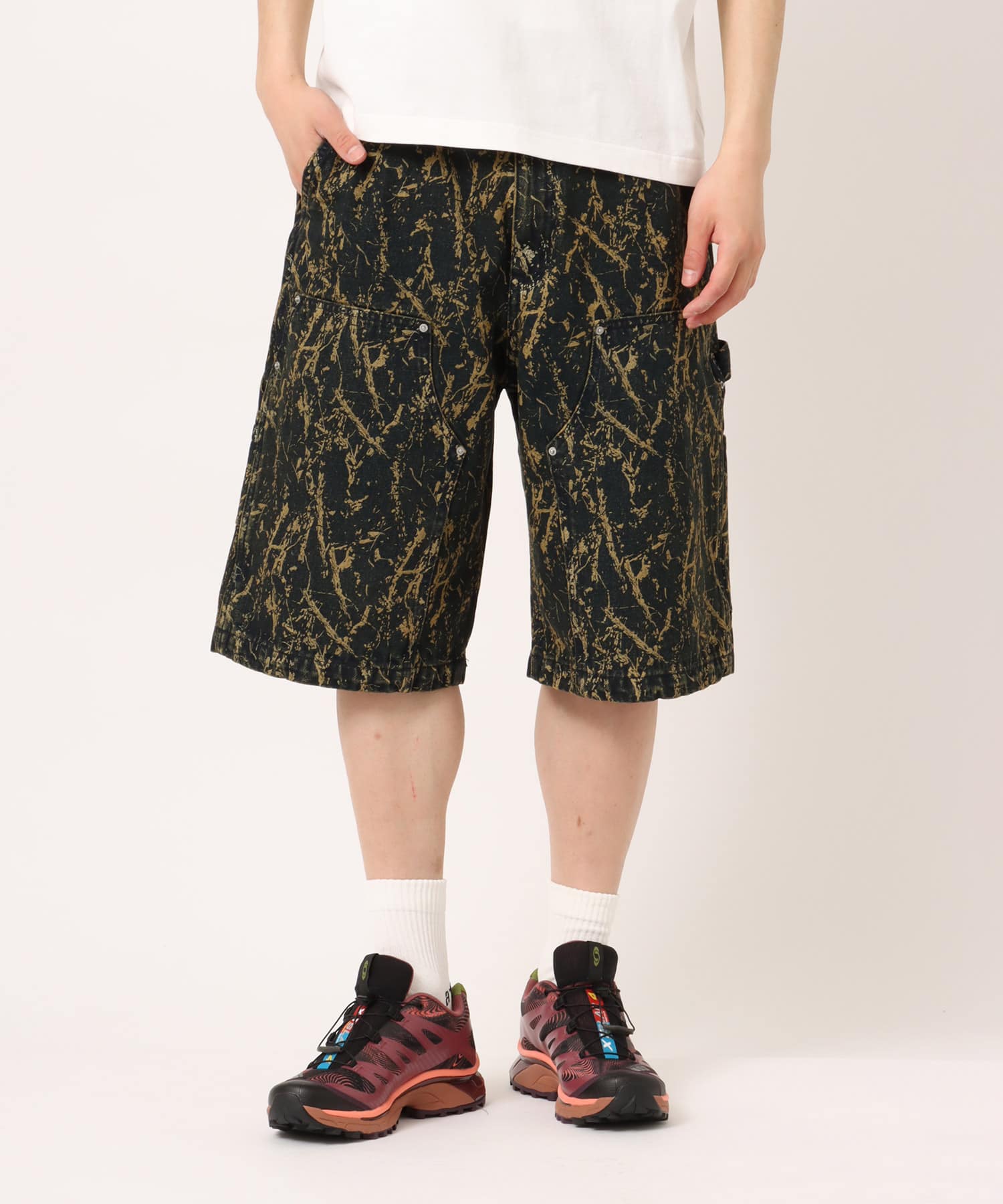 atmos Tree Camouflage Print Denim Short Pants BROWNの画像