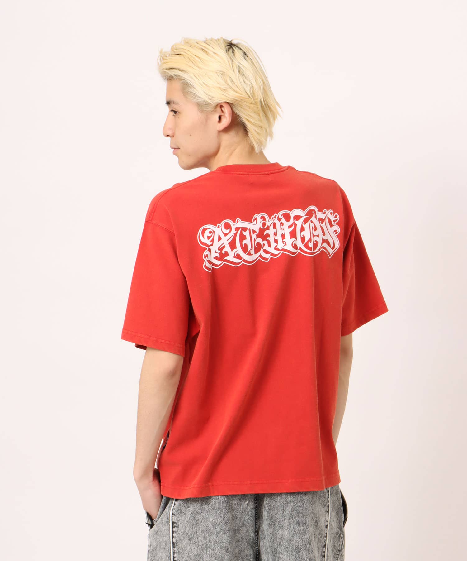 atmos New Old English Logo T-Shirt REDの画像