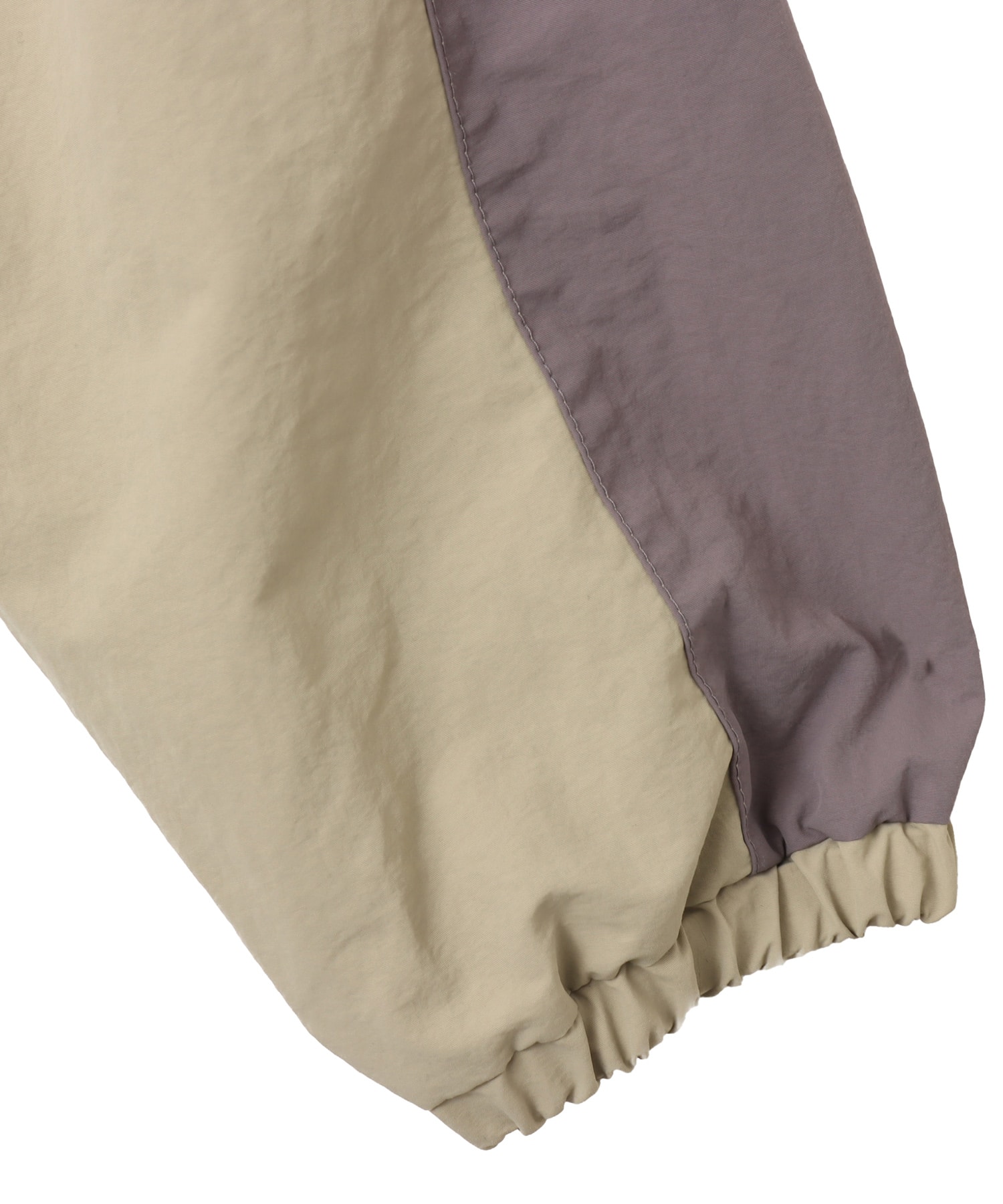 atmos Bicolor Truck Jacket BEIGEの画像