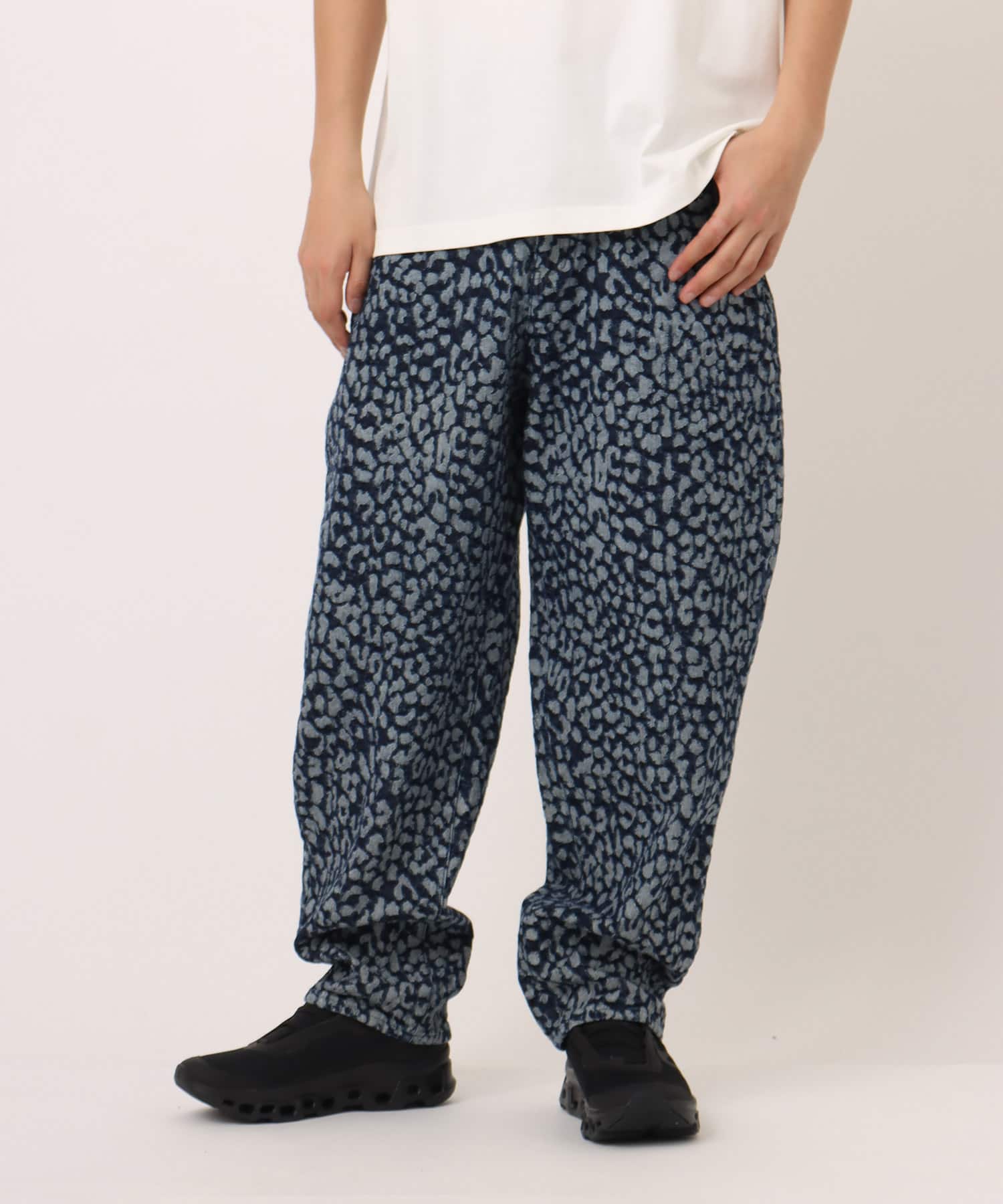 atmos Leopard Pattern Baggy Patns BLUEの画像