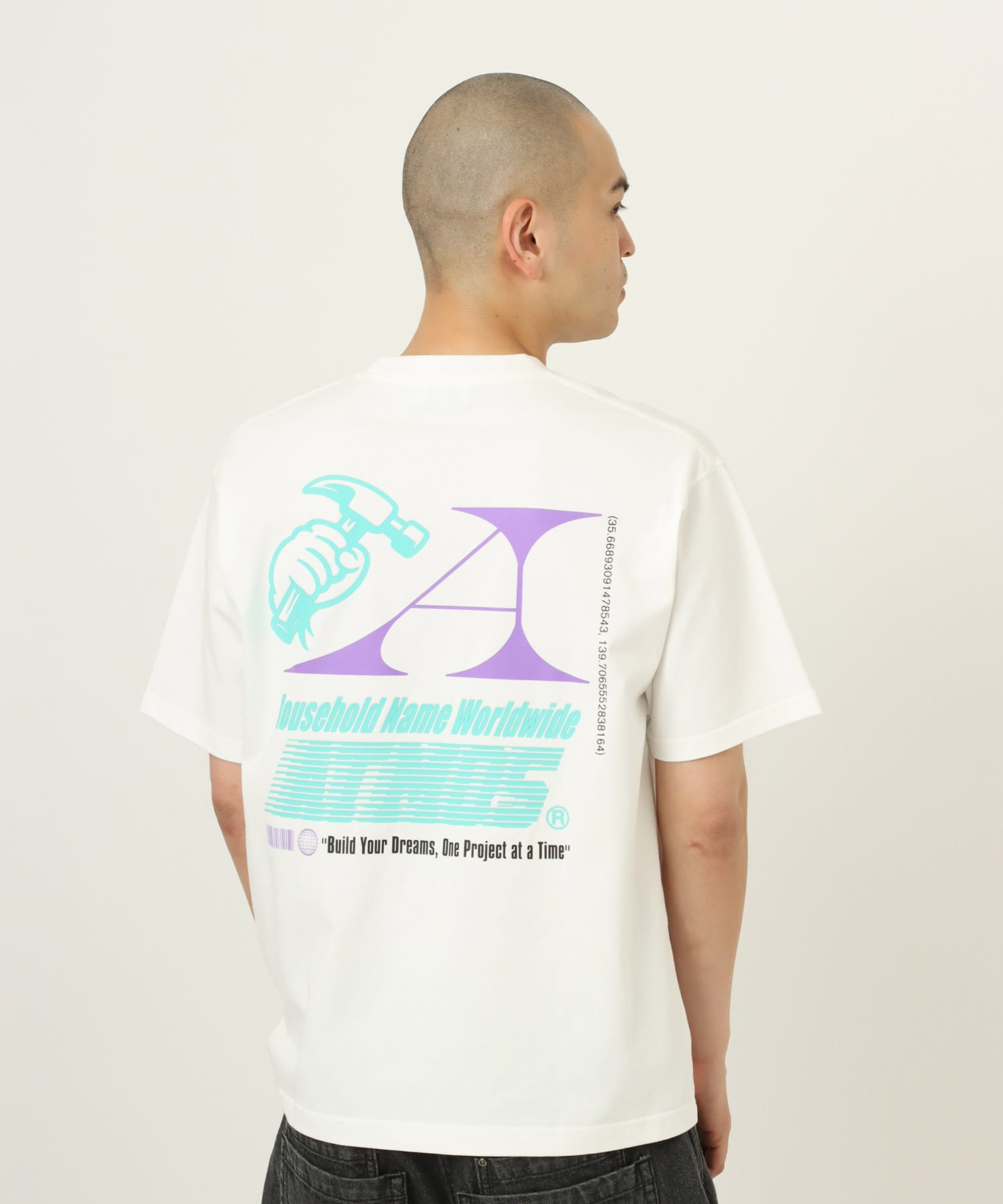 atmos Movement Logo T-shirt WHITEの画像