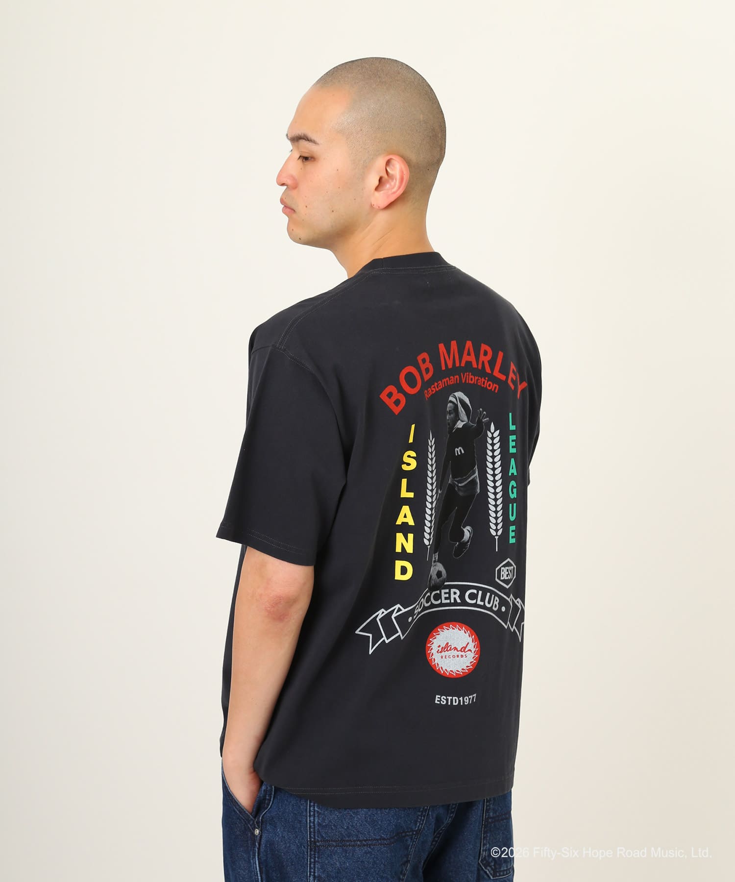 atmos x BOB MARLEY Foot Ball T-shirt LIGHT BLACKの画像