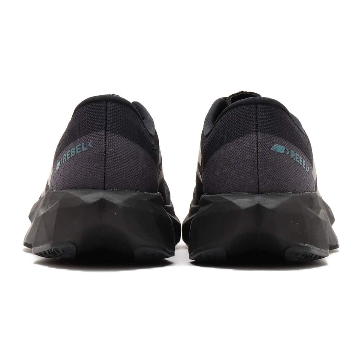 New Balance MFCXLB4 BLACK 24SS-Iの画像