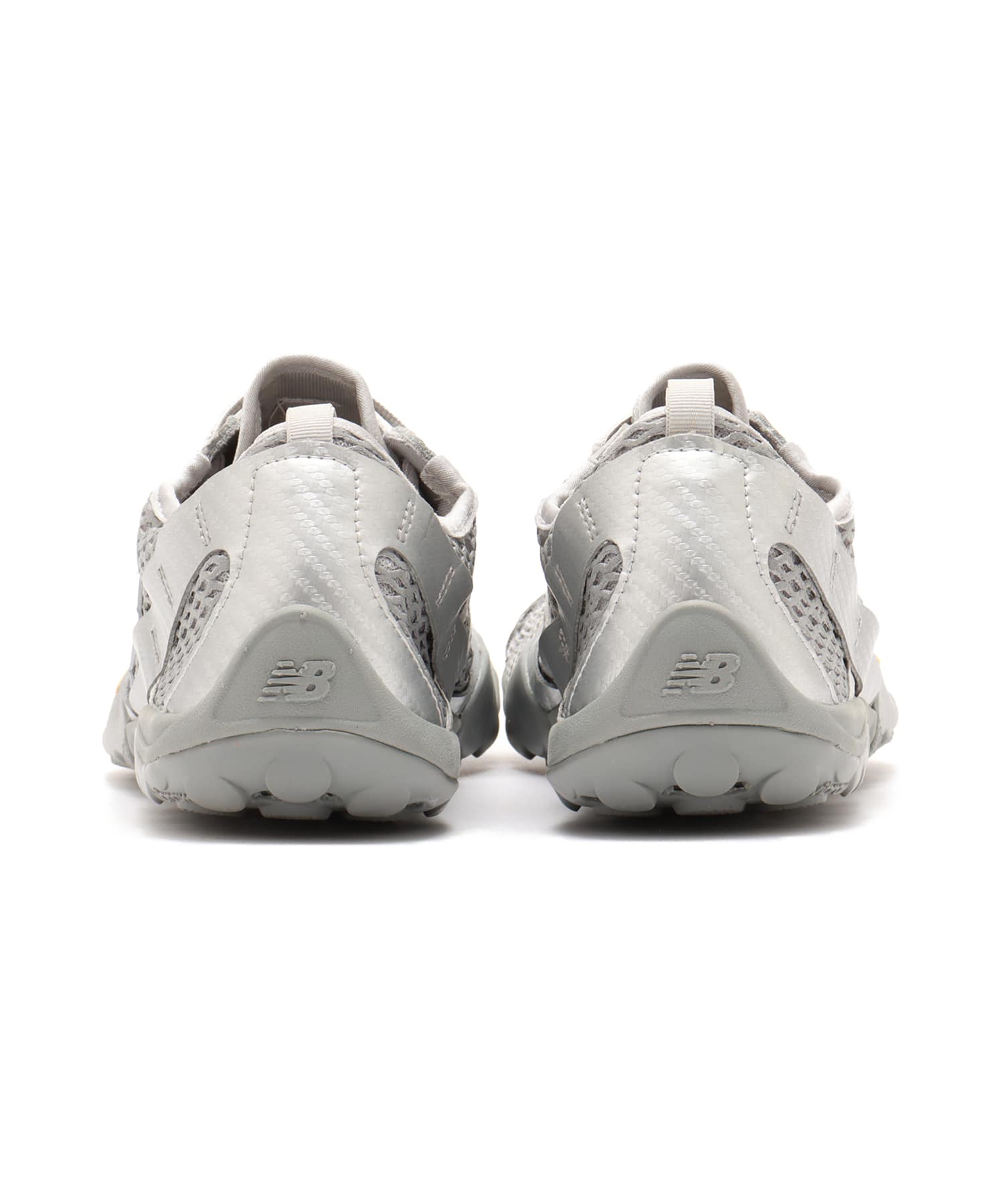 New Balance MT10OAB GRAYの画像