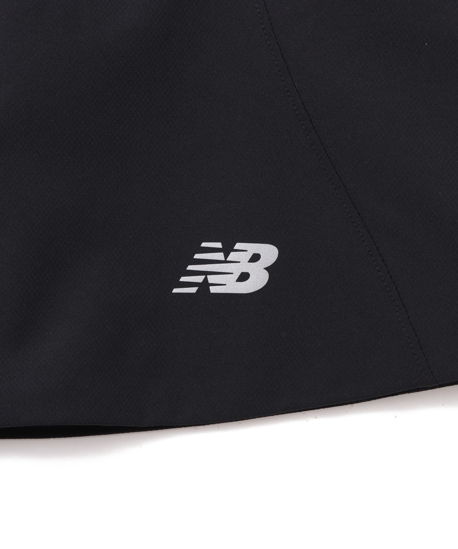 New Balance Run Enargy Vest ブラックの画像
