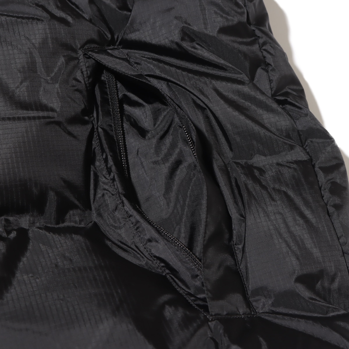 THE NORTH FACE GTX NUPTSE JACKET BLACK 23FW-I