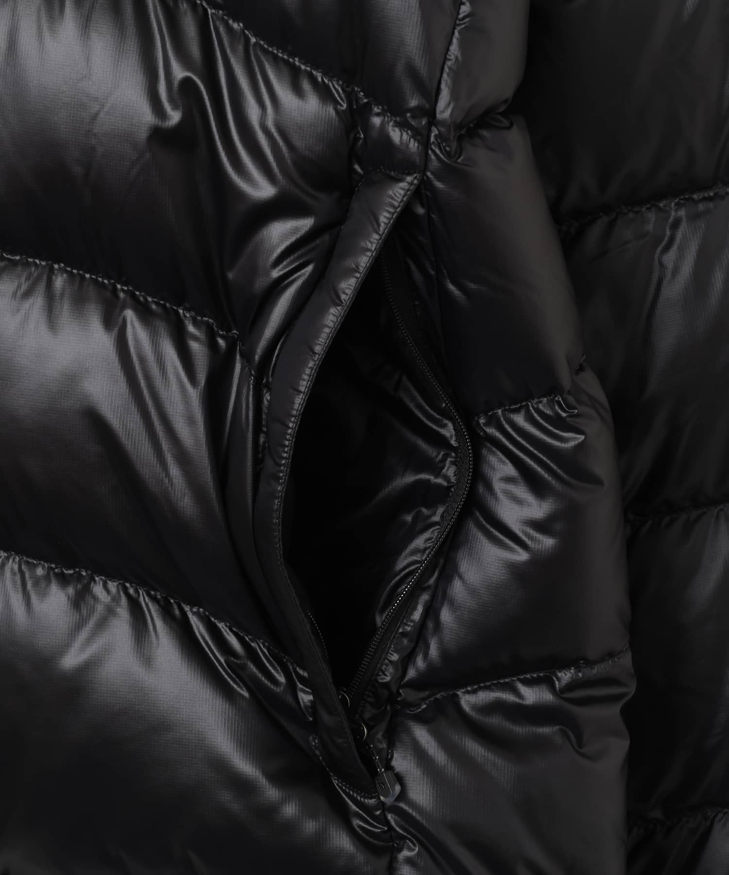 THE NORTH FACE ZIZ ACONCAGUA JACKET ブラックの画像