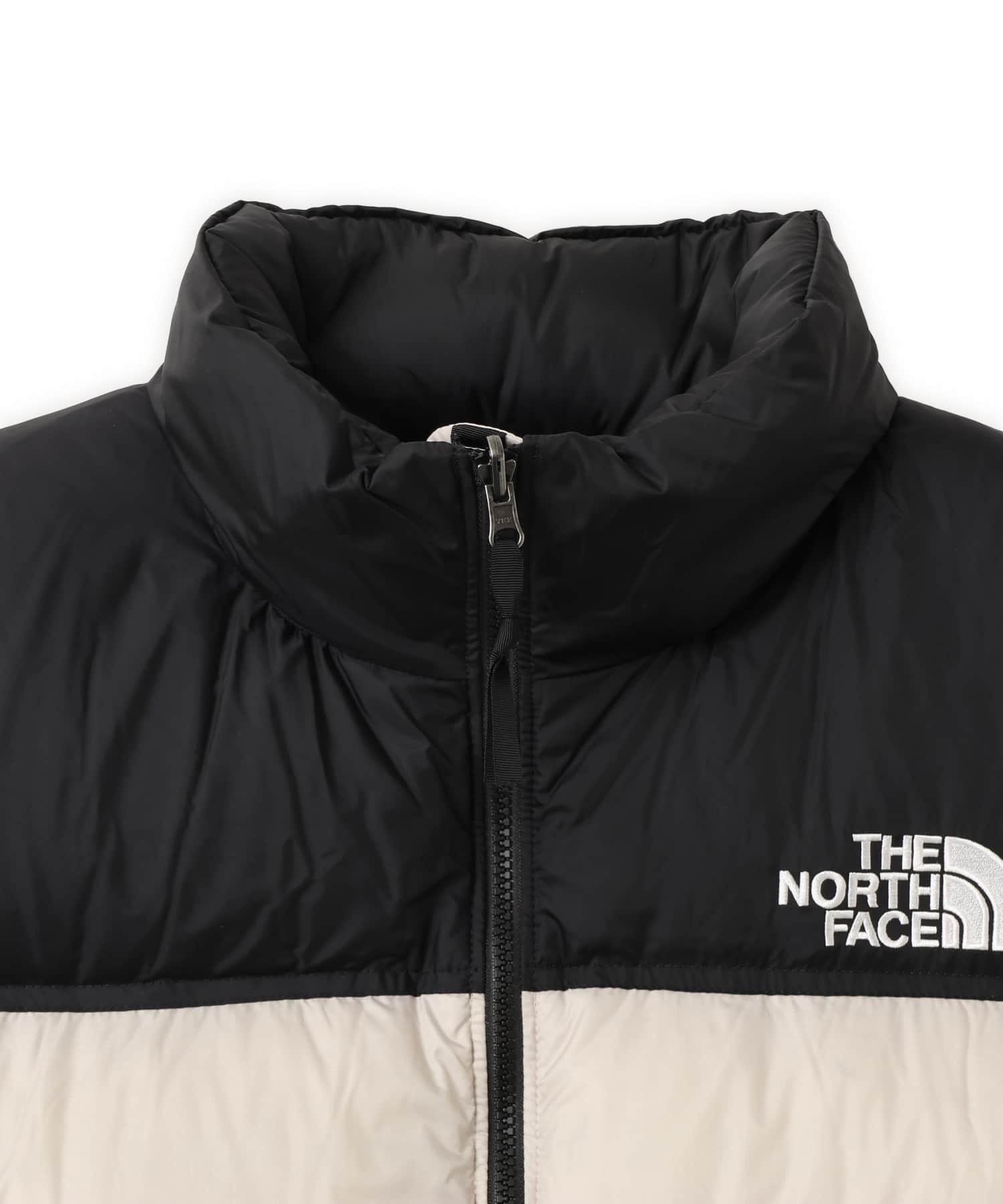 THE NORTH FACE NUPTSE VEST FIXブラックの画像