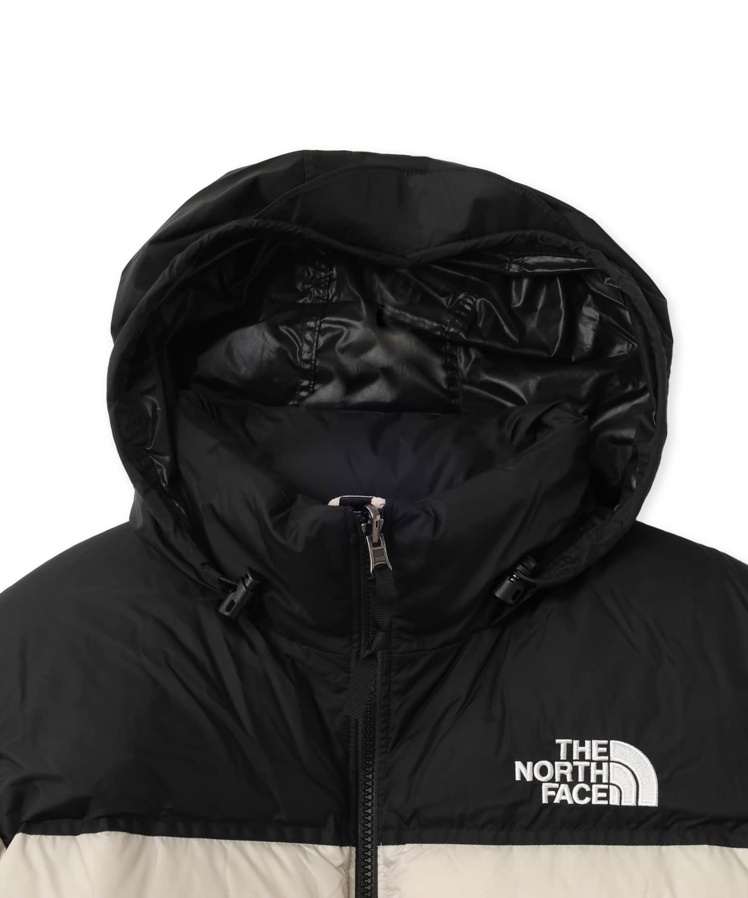 THE NORTH FACE SHORT NUPTSE JACKET FIXブラックの画像