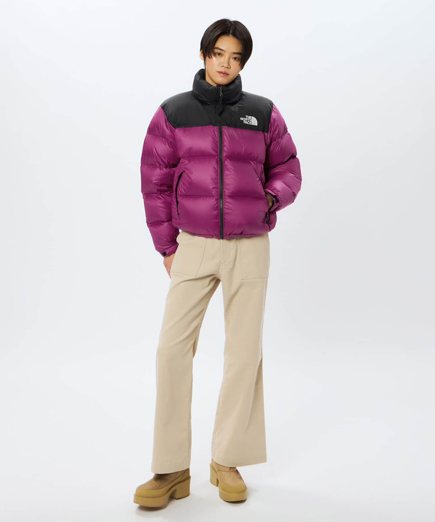 THE NORTH FACE Womens Short Nuptse Jacket ブラックxロックスバリーピンクの画像