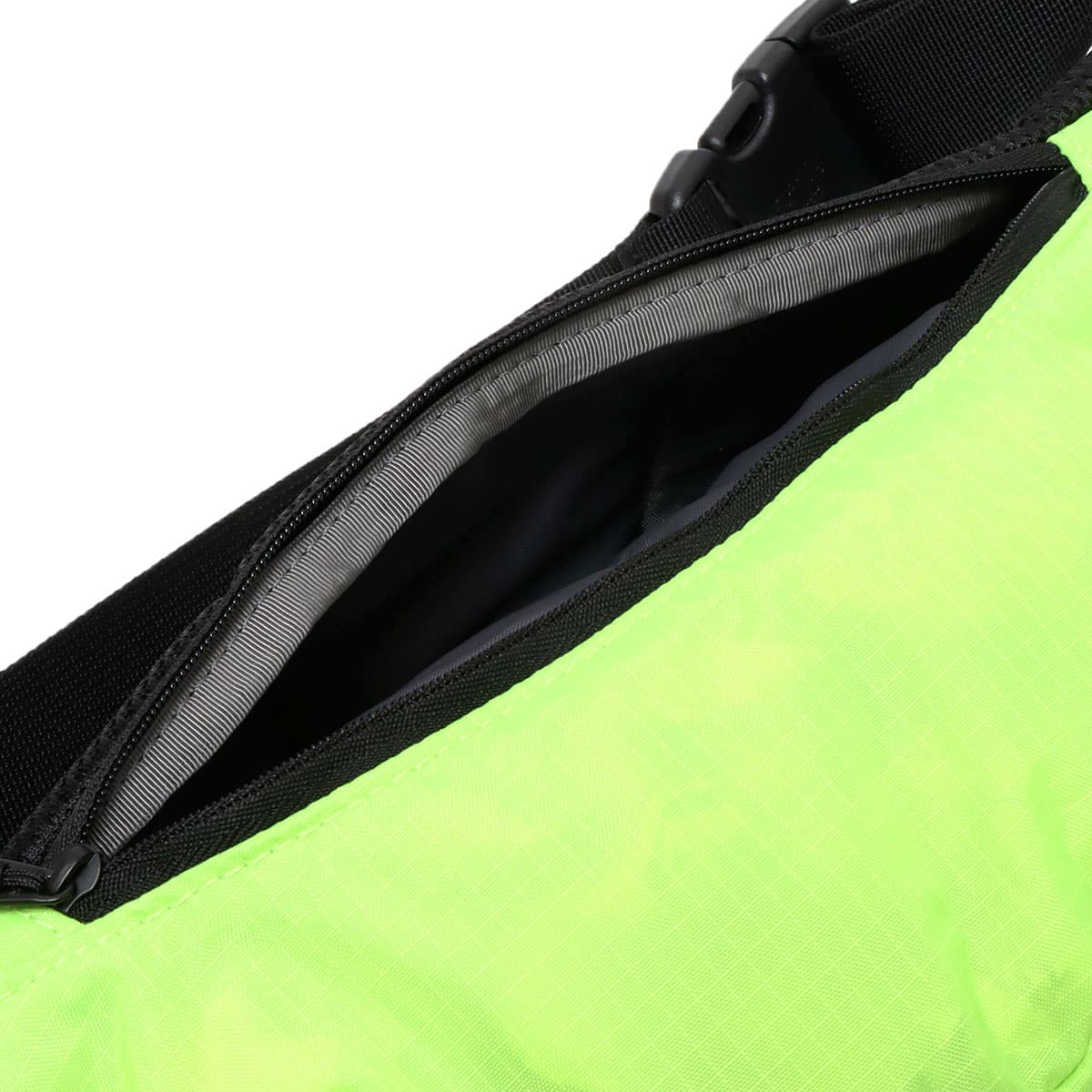 THE NORTH FACE SWEEP SAFETYGREEN 22SS-Iの画像