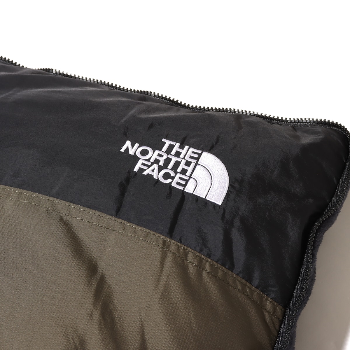 THE NORTH FACE Nuptse Cushion ニュートープグリーン の画像