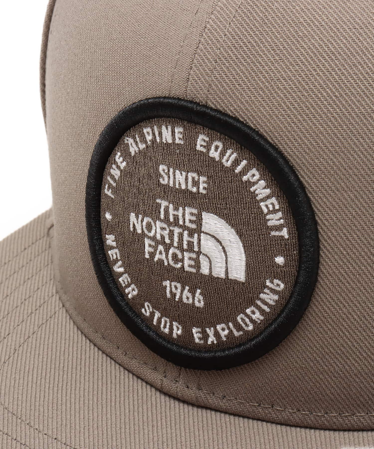 THE NORTH FACE TNF Trucker Cap マッシュルームの画像