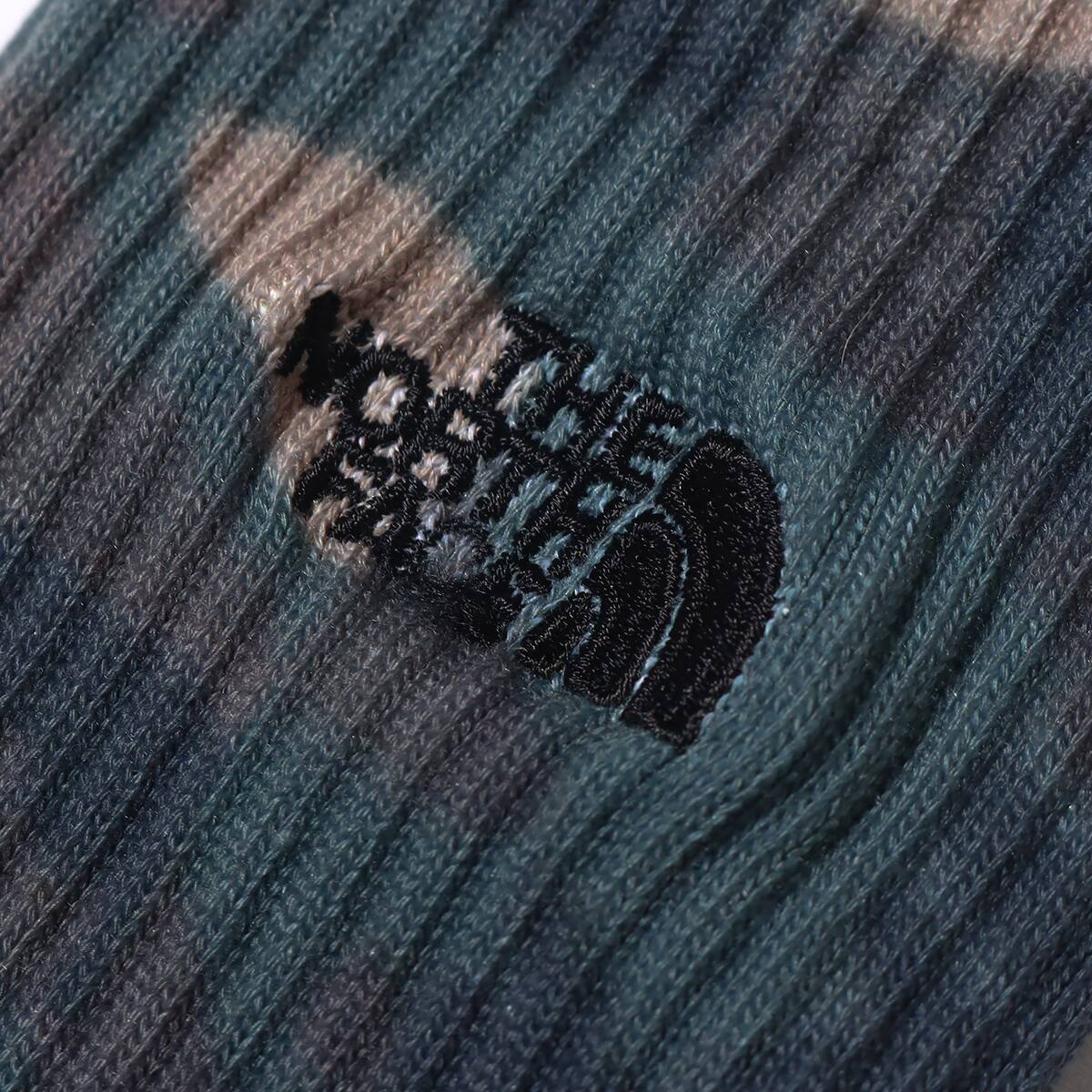 THE NORTH FACE TNF GRAPHIC CREW TNFカモプリント 22FW-Iの画像