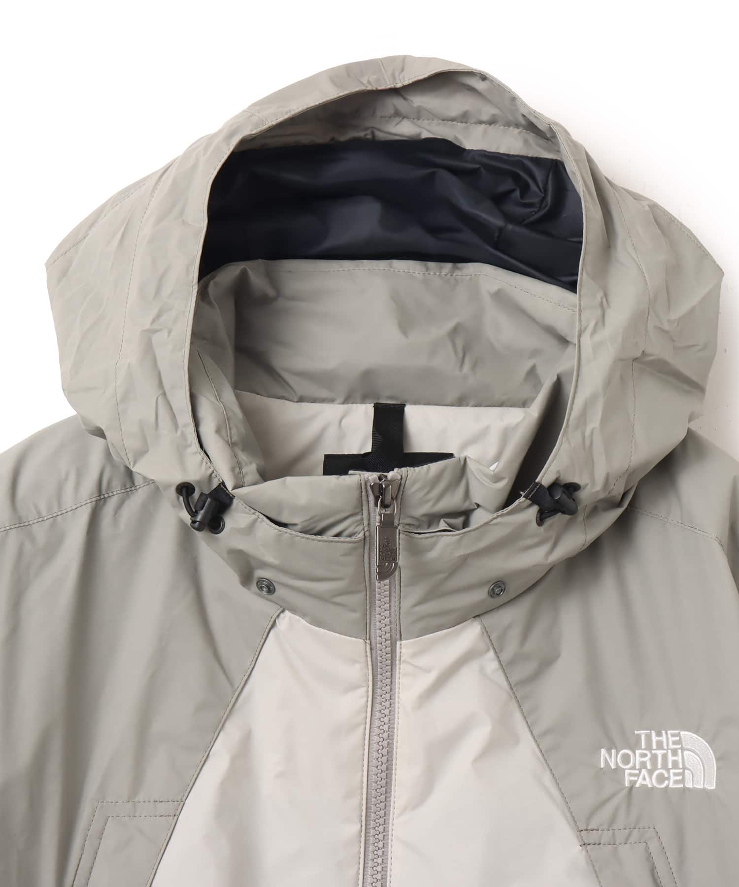 THE NORTH FACE Chimney Wind Jacket フォッシルアイボリーxストーンスラブの画像