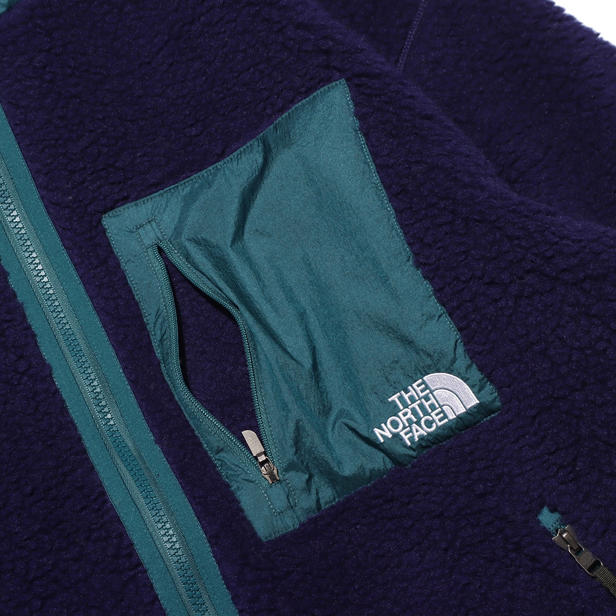 THE NORTH FACE REVERSIBLE EXTREME PILE JACKET AAXADの画像