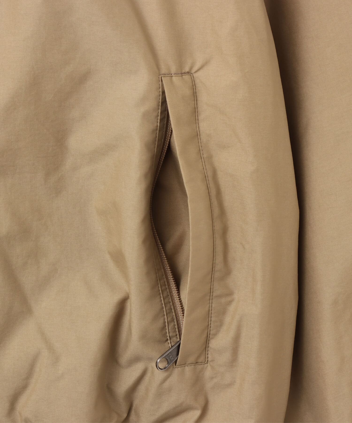 THE NORTH FACE Compact Nomad Blouson クラシックカーキの画像