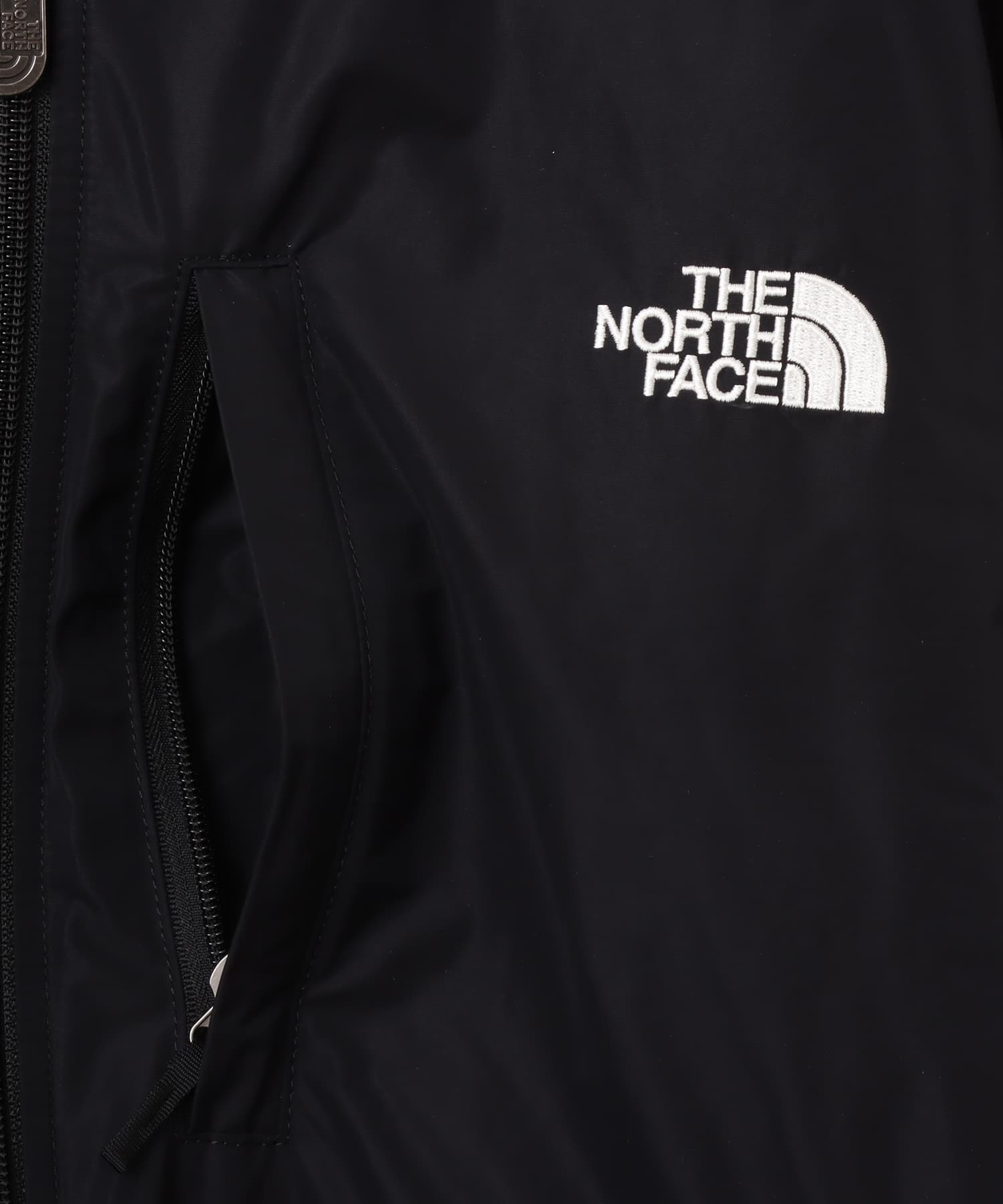 THE NORTH FACE Insulation Bomber Jacket ブラックの画像