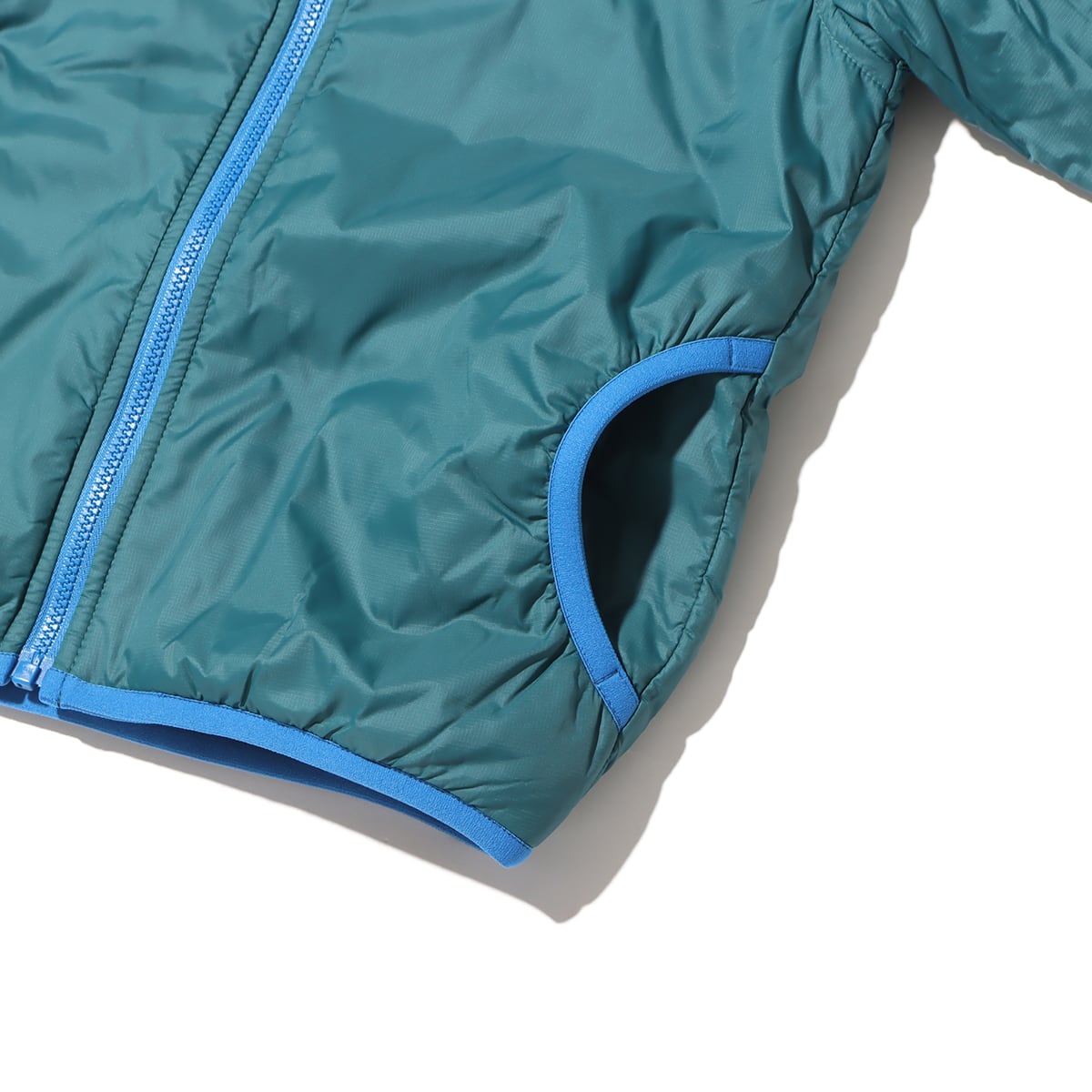 THE NORTH FACE REVERSIBLE COZY JACKET グリーン 23FW-Iの画像