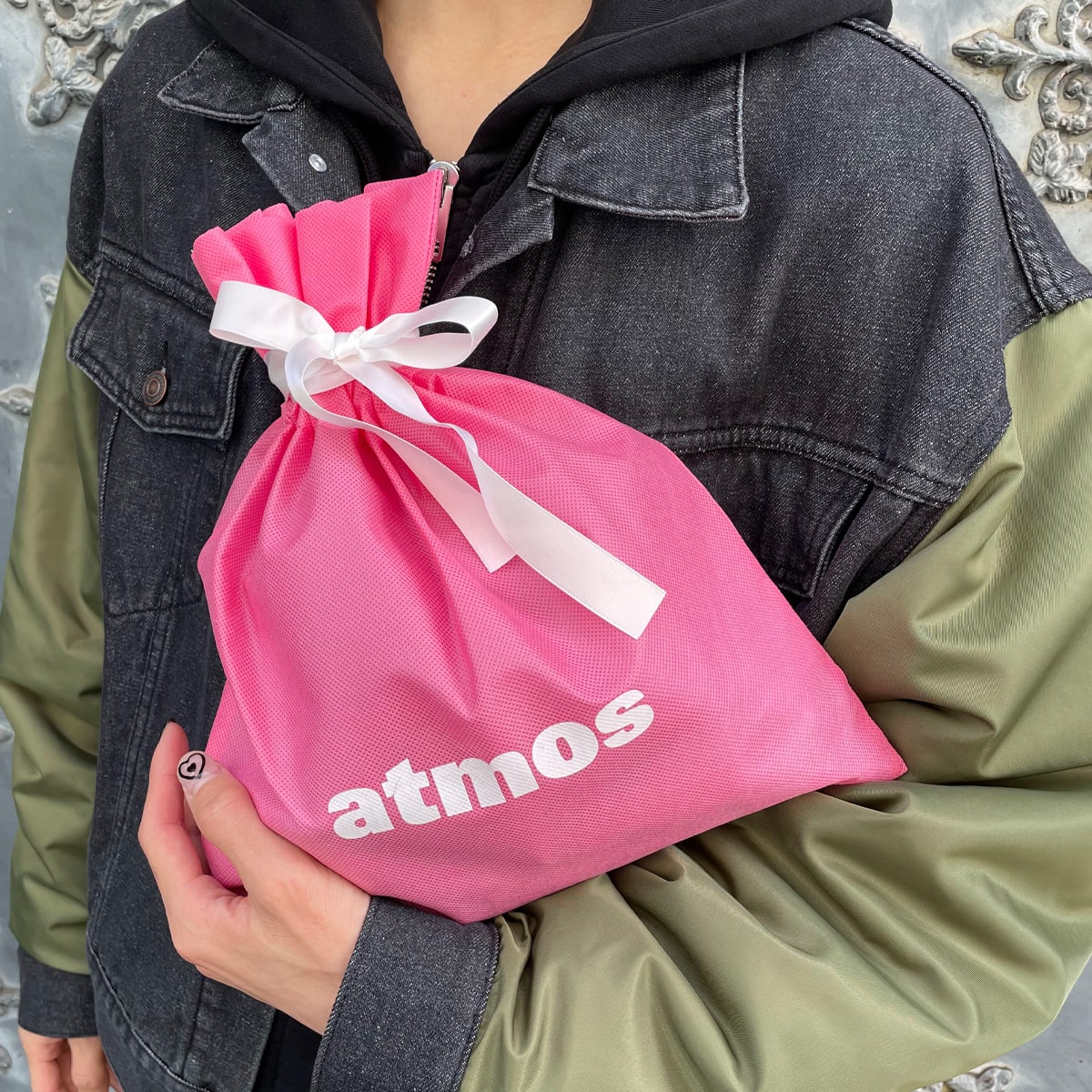 ATMOS PINK GIFT WRAPPING BAG NEW M ピンク 21FA-Iの画像