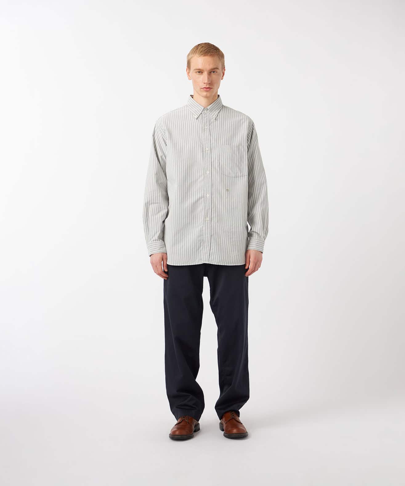 nanamica Button Down Stripe Wind Shirt Brownの画像