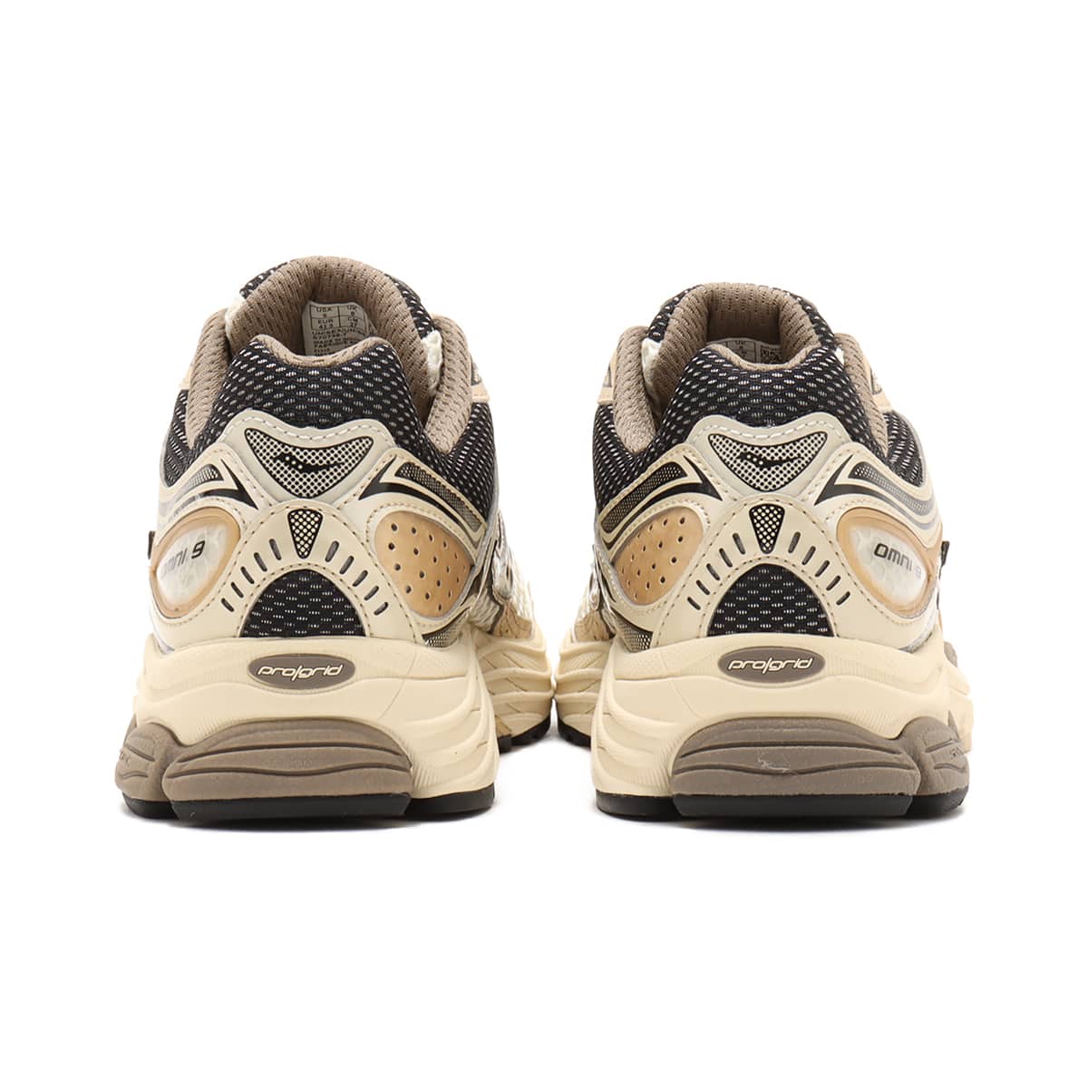 Saucony PROGRID OMNI 9 GOLDの画像