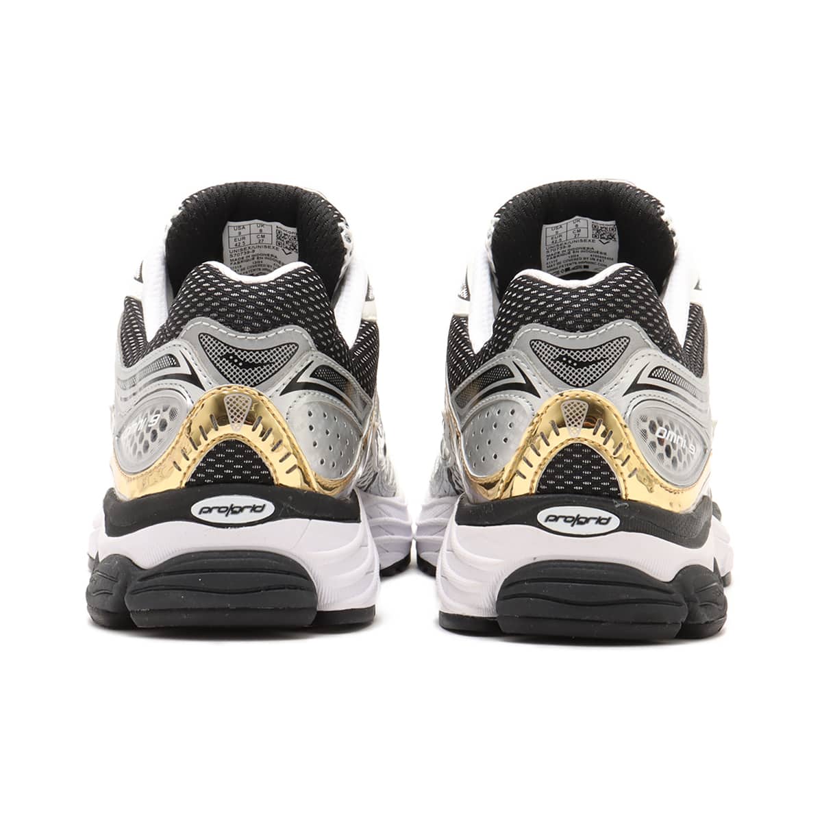 Saucony PROGRID OMNI 9 SILVER/GOLDの画像