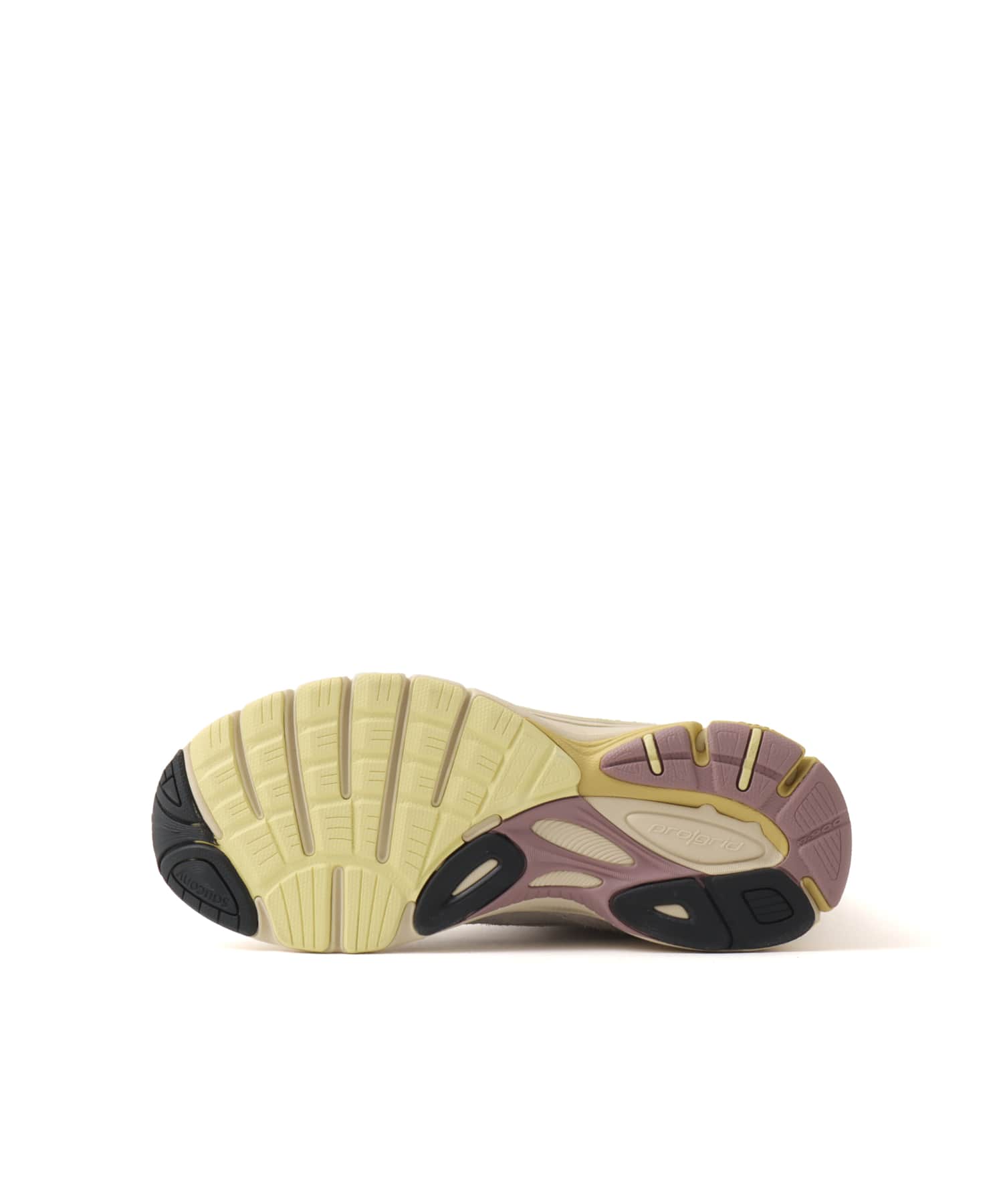 Saucony PROGRID GUIDE 7 Graphiteの画像