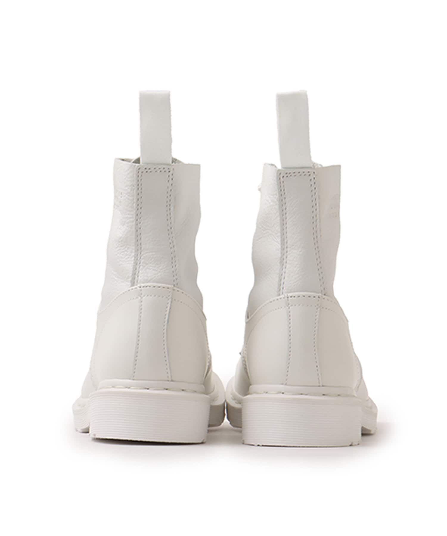 MM6 x DR MARTENS 1460 8-EYE NO STEEL TOE Vintage Smooth/White Virginia/Whiteの画像