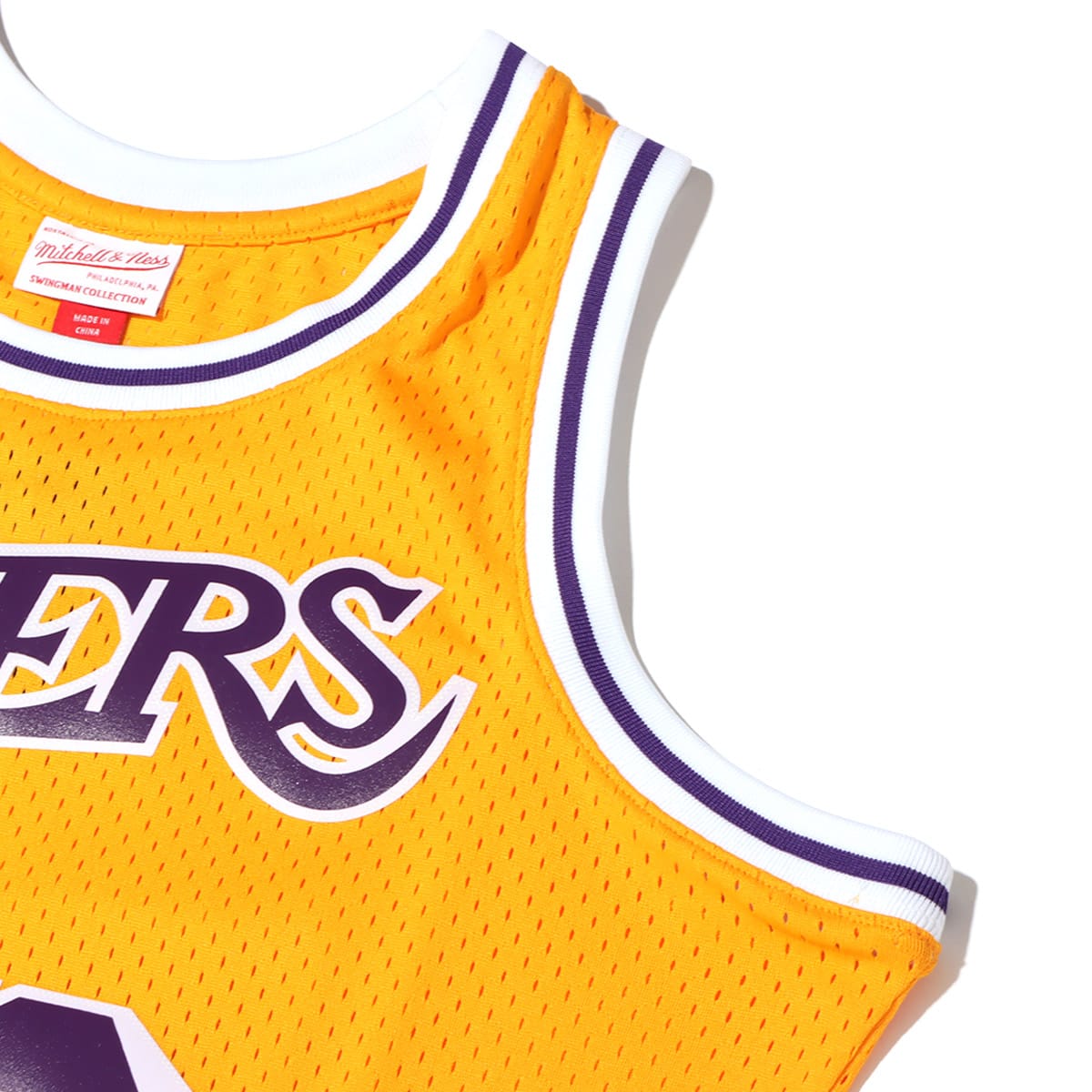 Mitchell & Ness NBA SWINGMAN HOME JERSEY LAKERS 84 MAGIC JOHNSON YELLOW