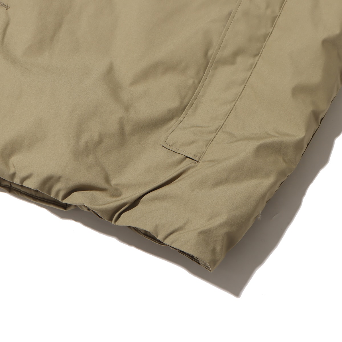 nanamica Insulation Vest Khaki 23FA-Iの画像