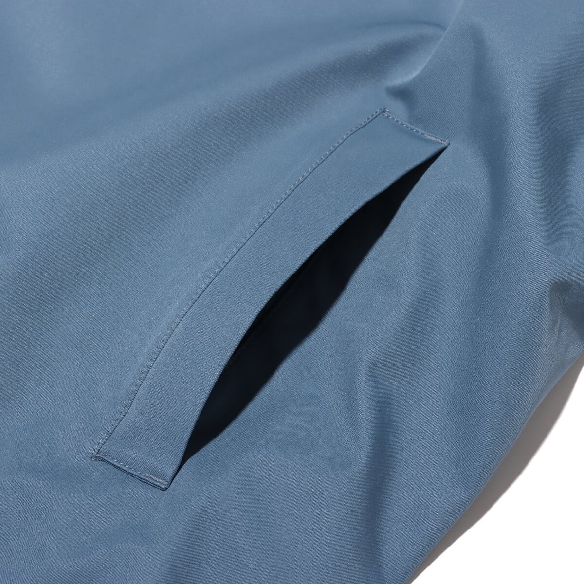nanamica 2L GORE-TEX Coach Jacket Sax 24SP-Iの画像