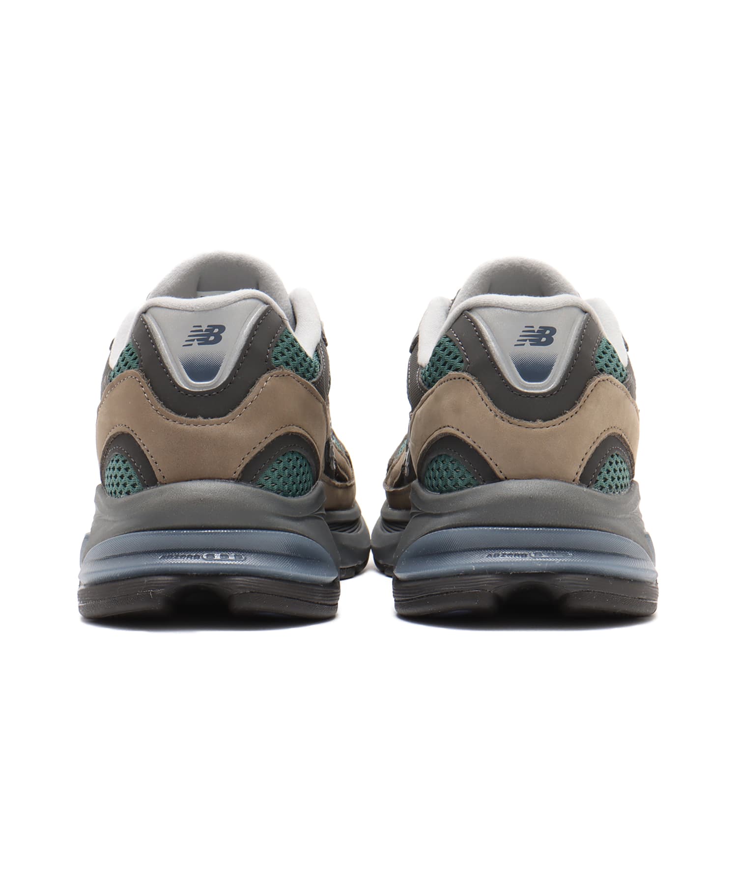 New Balance U2010AGY BROWNの画像