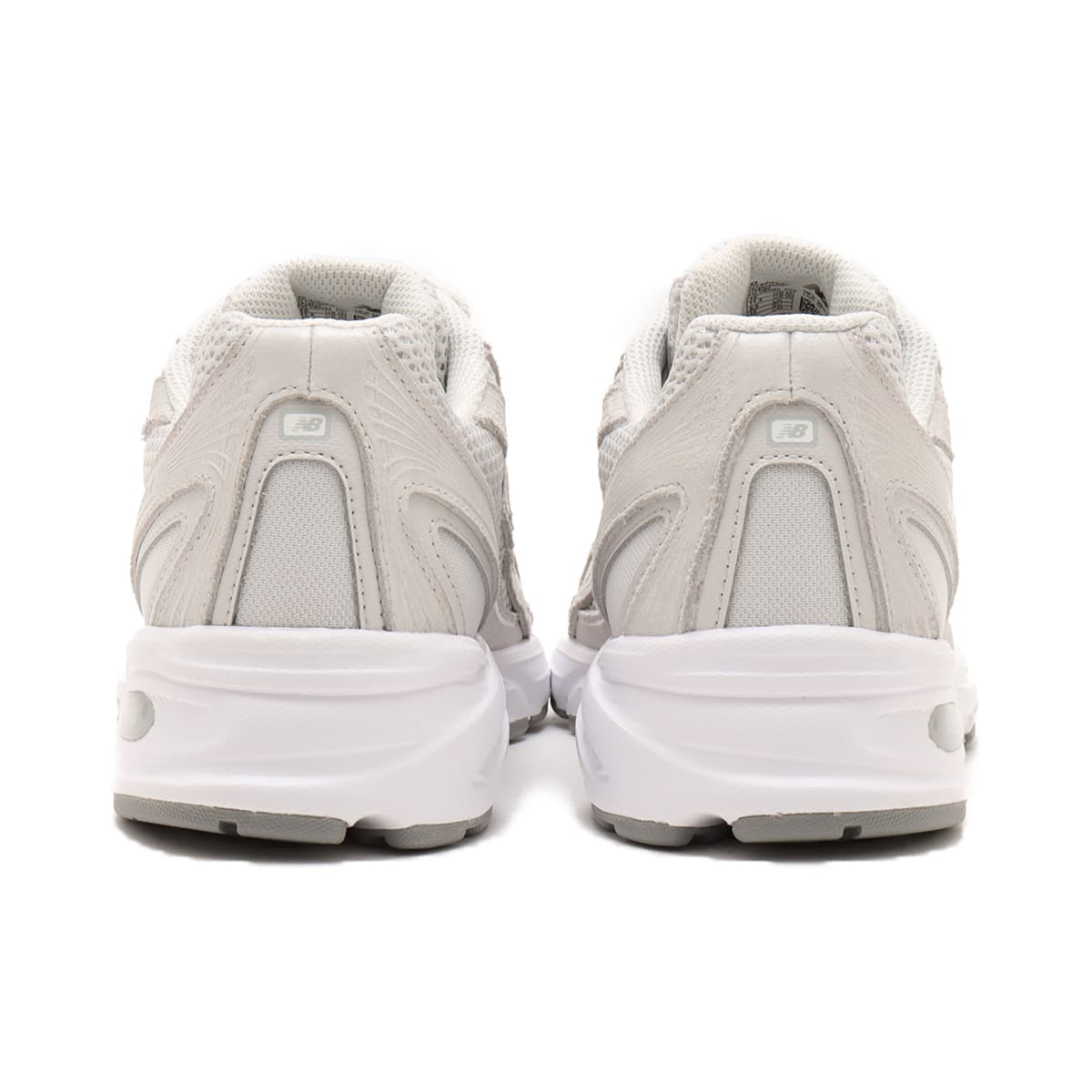 New Balance U740GS2 GRAYの画像