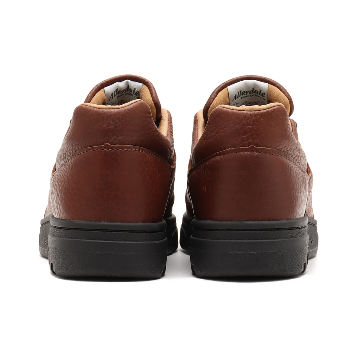 New Balance UADWBRN BROWNの画像